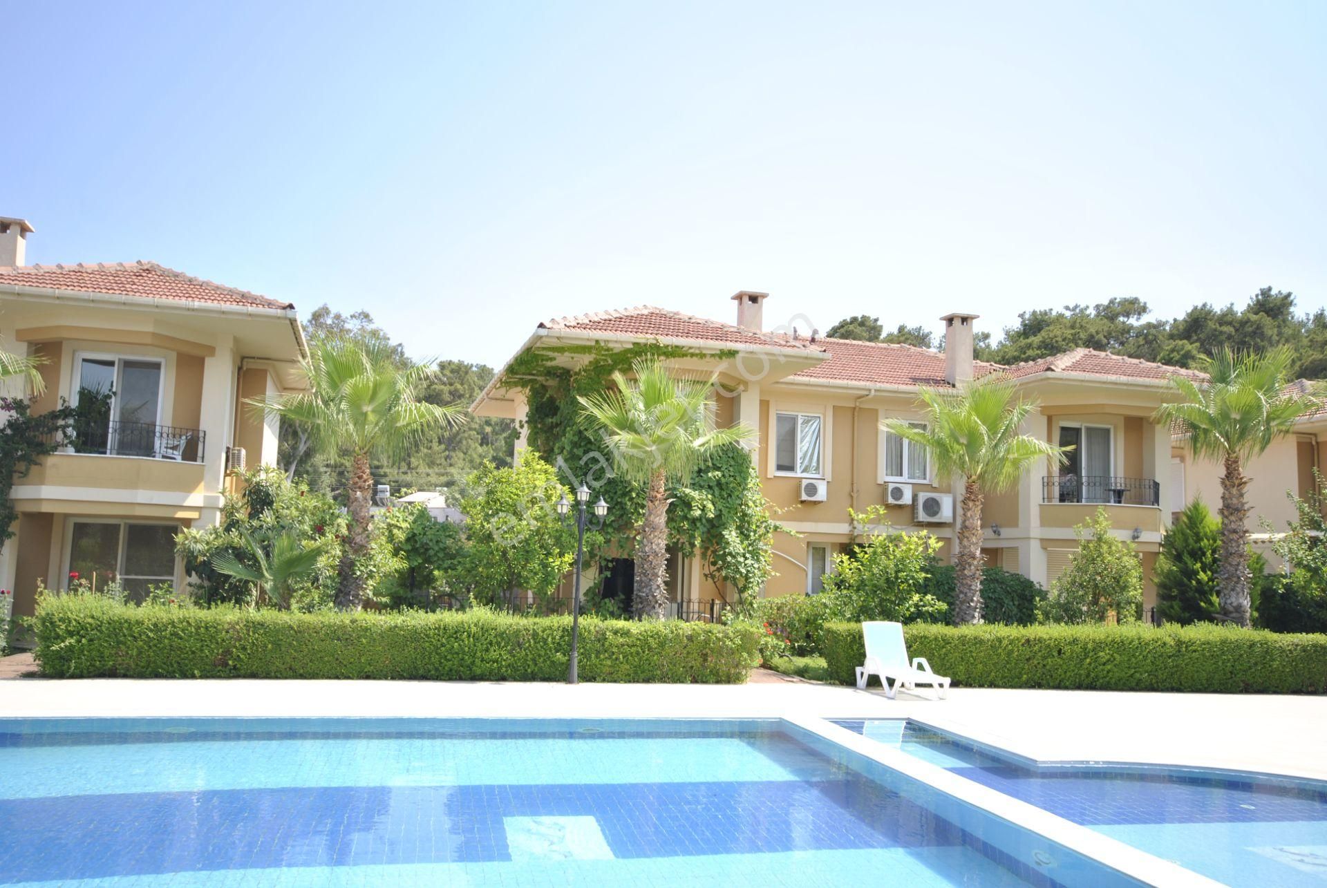 Kemer Çamyuva'da Dağ Manzaralı Satılık Villa.рускоязычный Сервис - Görsel 2