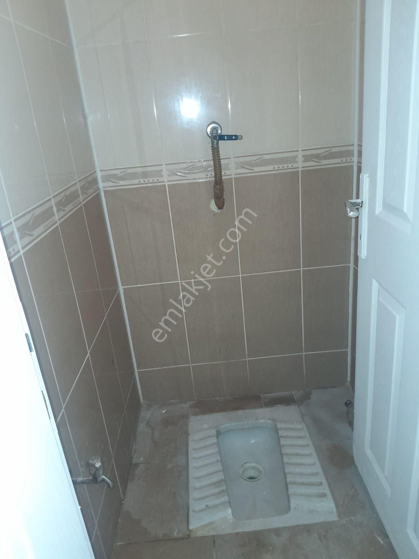 Bayrampaşa Altıntepsi Mahallesinde 4+1/140/ters Dubleks Kiralık Daire - Görsel 10