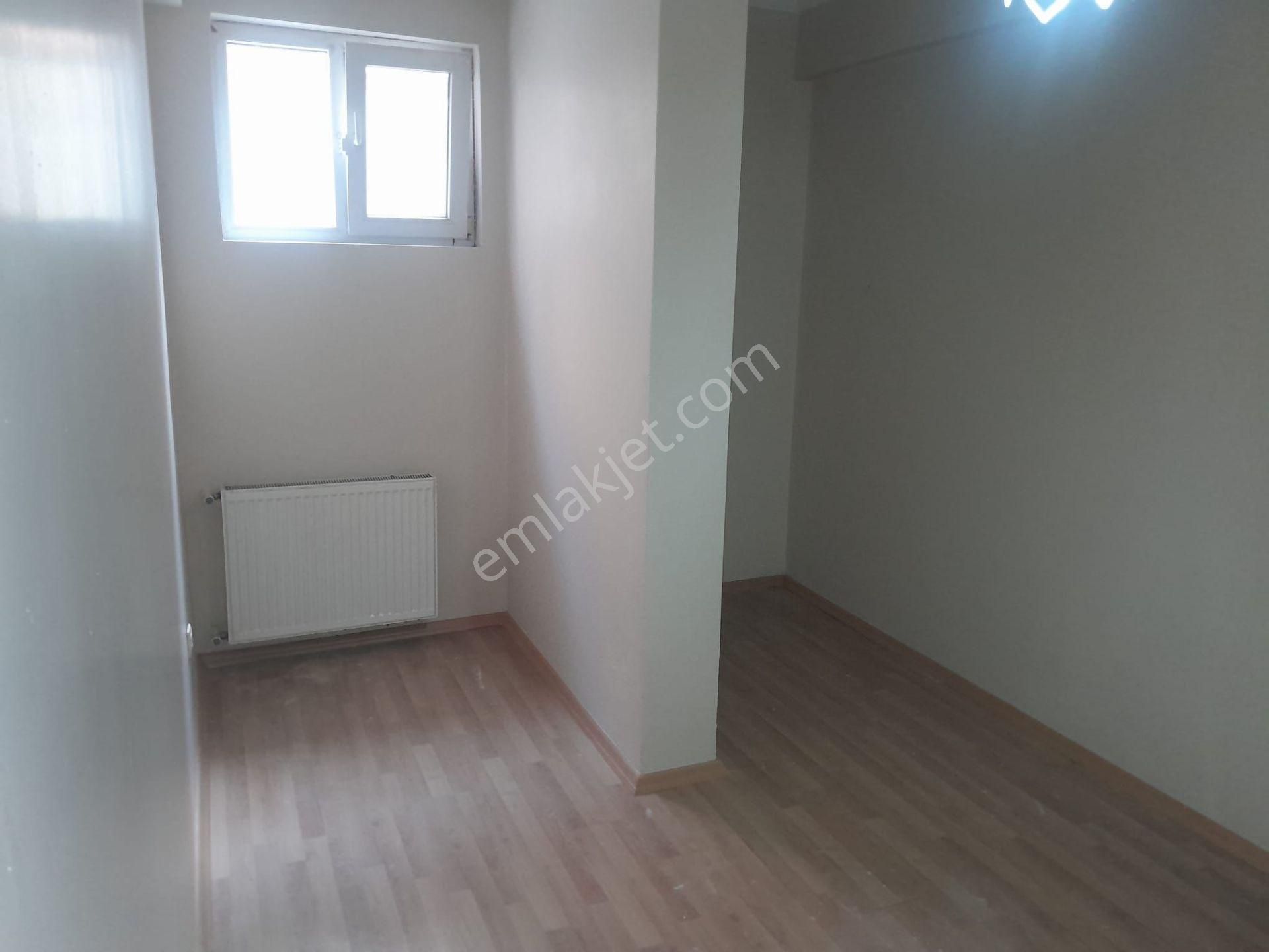 Bayrampaşa Altıntepsi Mahallesinde 4+1/140/ters Dubleks Kiralık Daire - Görsel 4