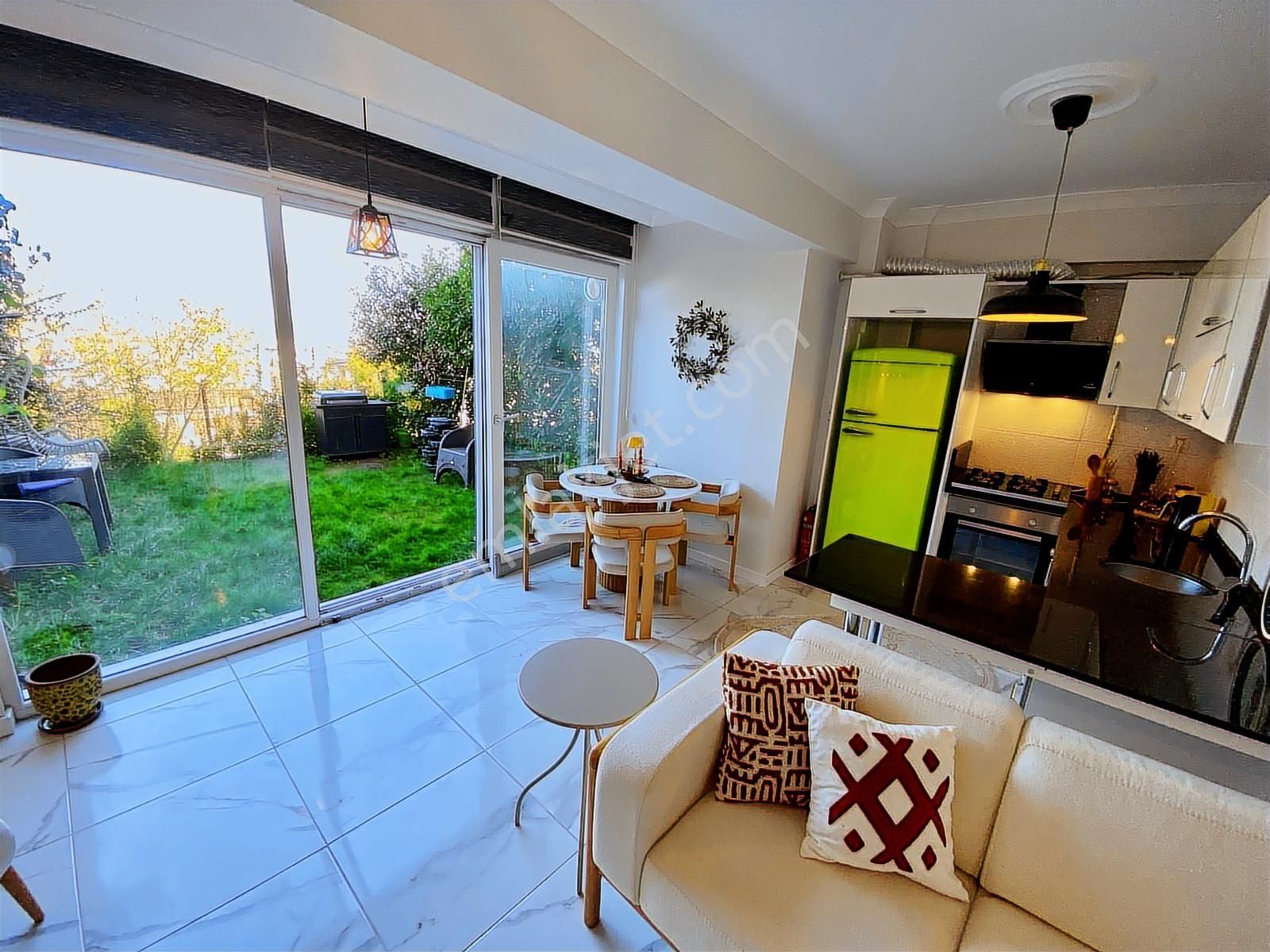 Bahçeli | Manzaralı | İskandinav Konsept 2+1 Eşyalı Daire - Görsel 14