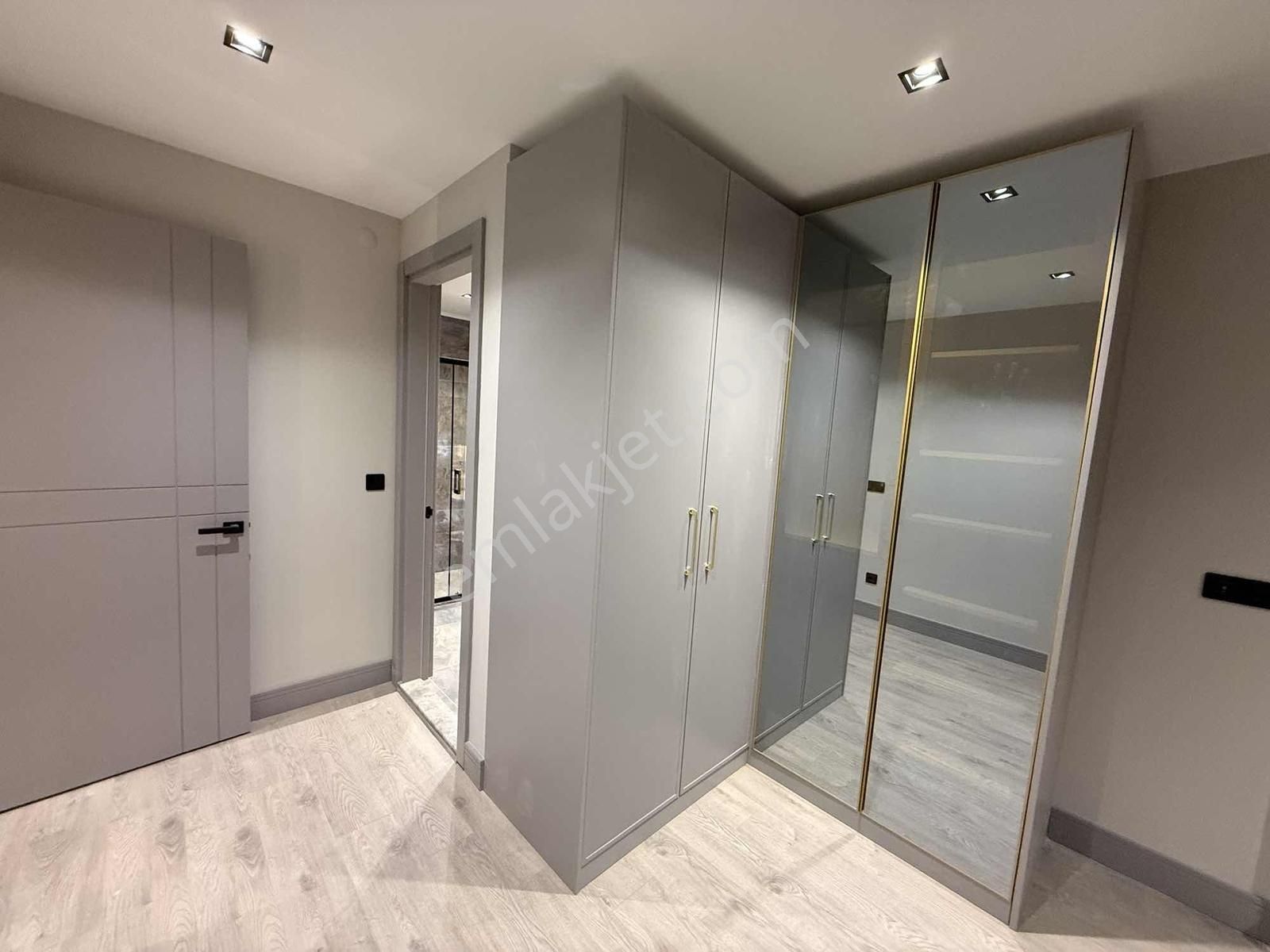 Kuşadası Davutlar | Havuzlu Site İçerisinde 2+1 Özel Daire - Görsel 14