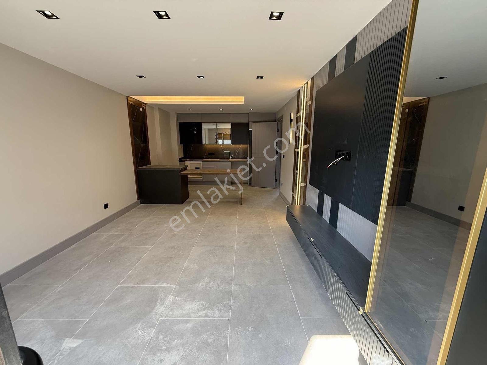 Kuşadası Davutlar | Havuzlu Site İçerisinde 2+1 Özel Daire - Görsel 34