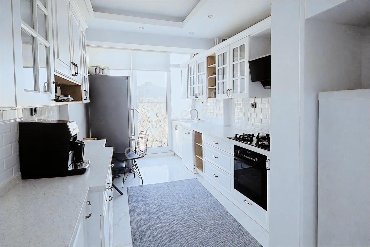 Çankaya Kennedy Cad. Kiralık Lüks 4+1