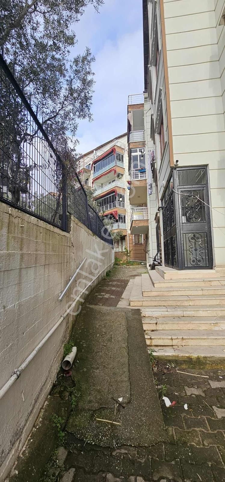 "hak-seç Emlak Armutlu" Dan Deniz Manzaralı 65 M2 1+1 - Görsel 22