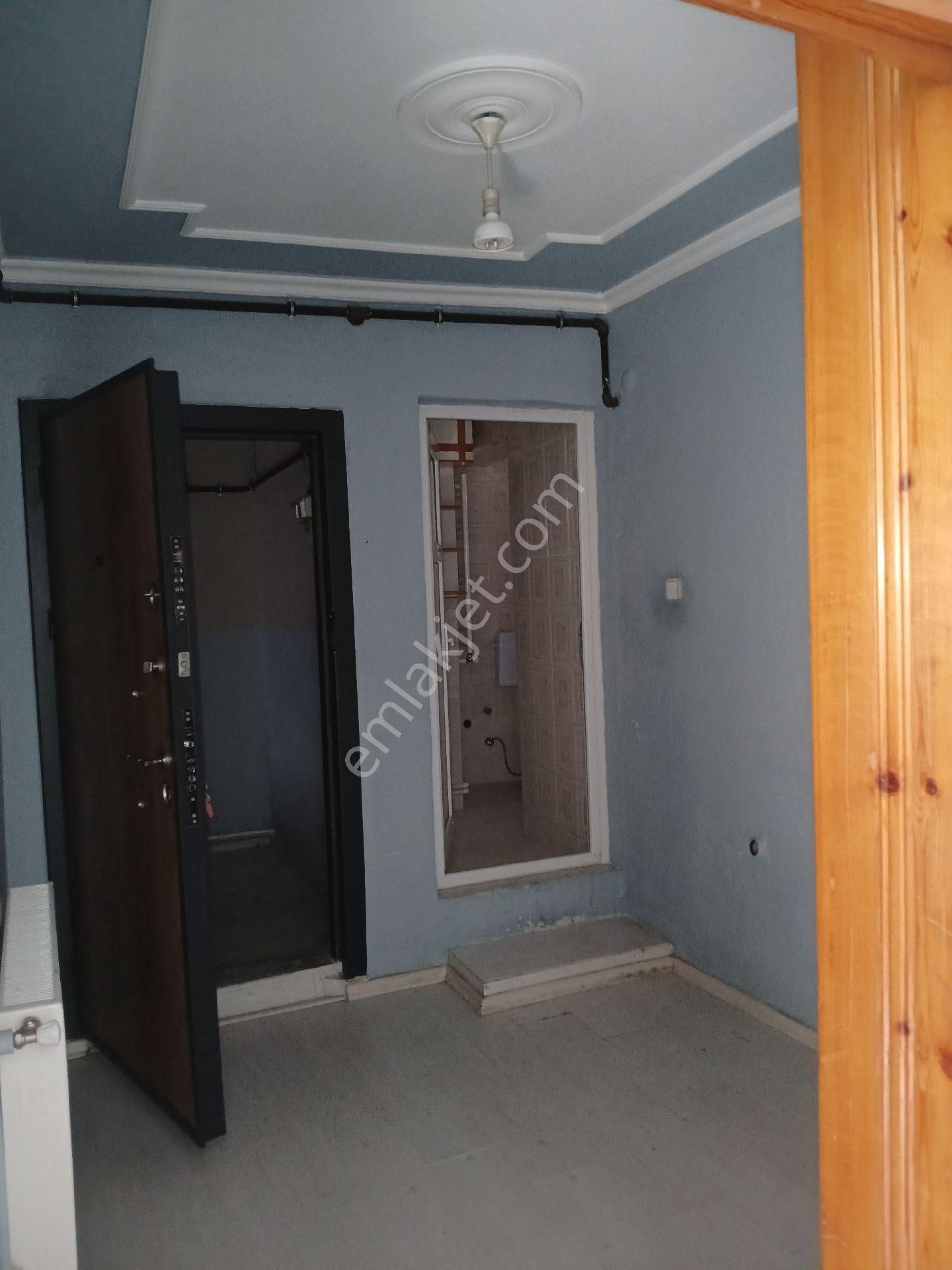 Karabaglar Uğurmumcu Mah 17 000 Dogalgazlı 2.kat - Görsel 4