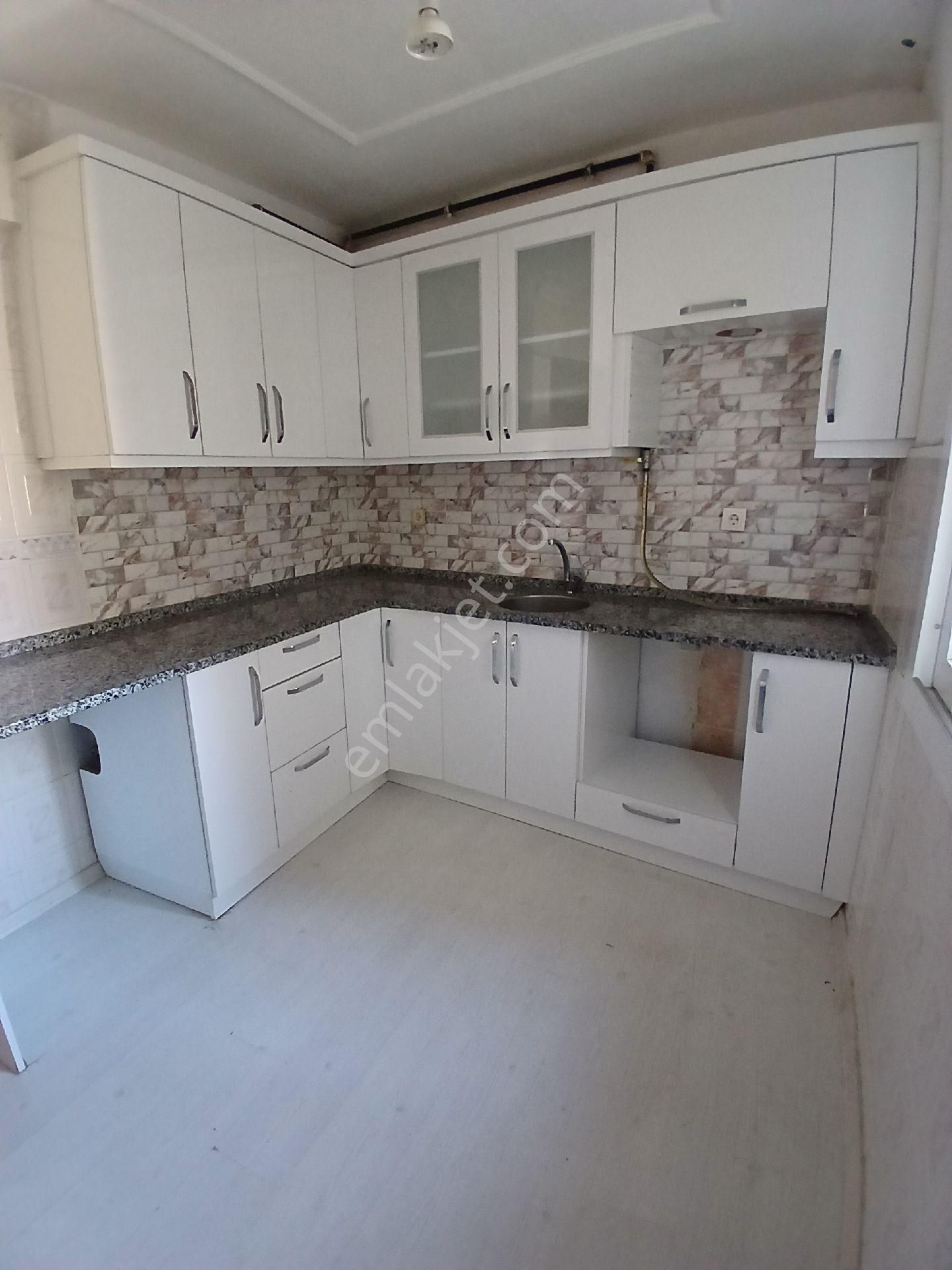 Karabaglar Uğurmumcu Mah 17 000 Dogalgazlı 2.kat - Görsel 18