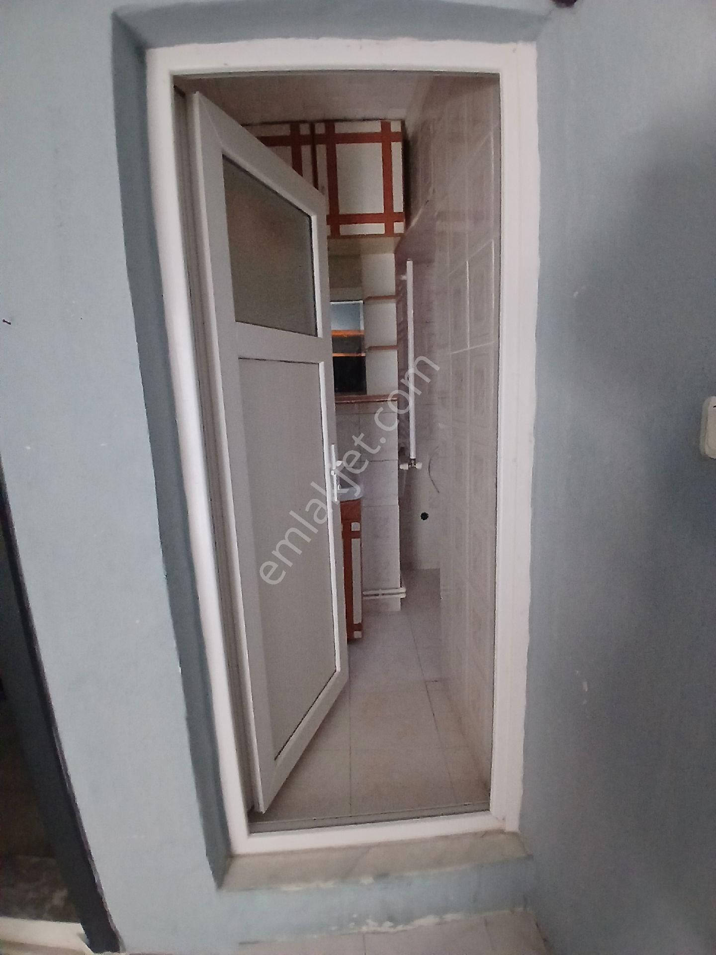 Karabaglar Uğurmumcu Mah 17 000 Dogalgazlı 2.kat - Görsel 14