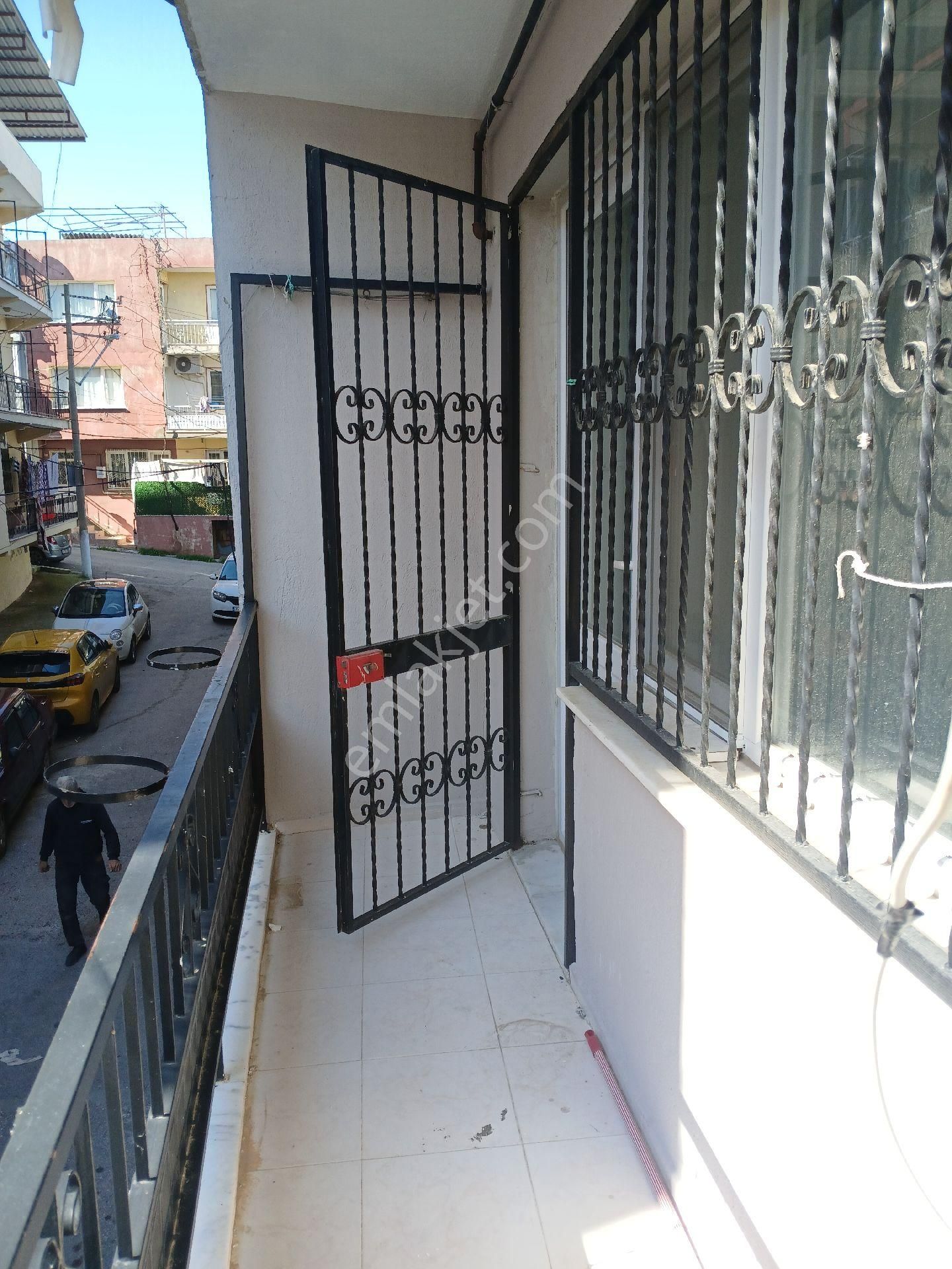 Karabaglar Uğurmumcu Mah 17 000 Dogalgazlı 2.kat - Görsel 5