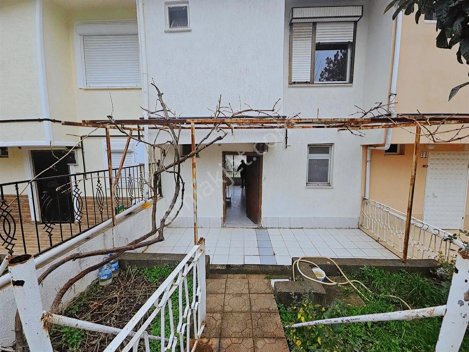 "hak-seç Emlak Armutlu"dan Tavşantepe Mevkiinde Villa - Görsel 4
