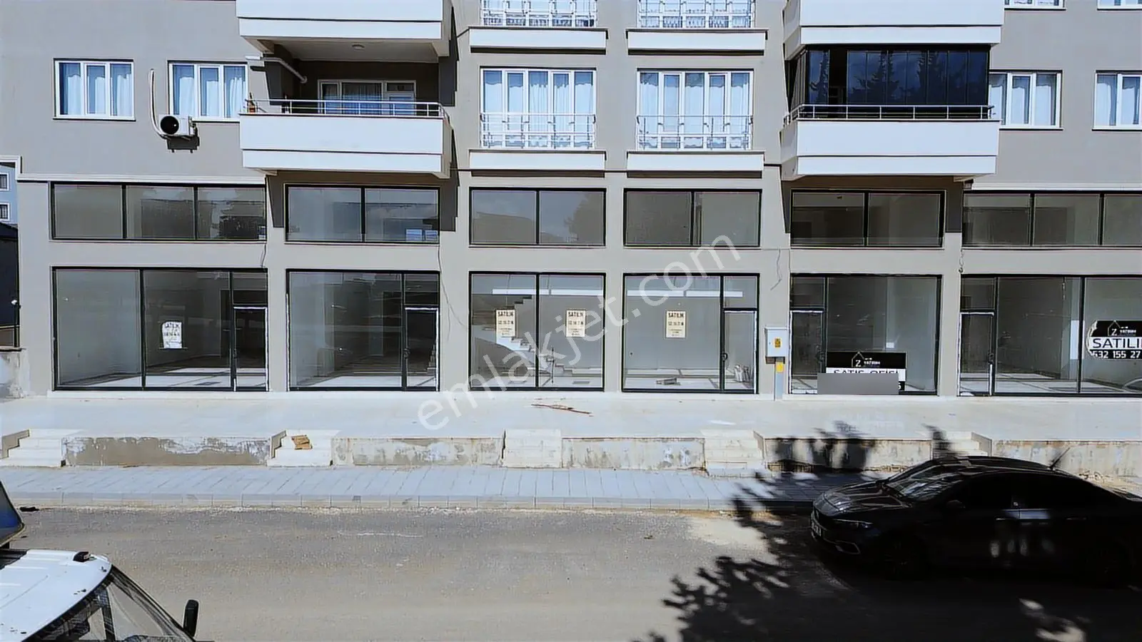 Z Group'dan Kilis Eski Devlet Hastanesi Karşısı Satılık Dükkan - Görsel 2