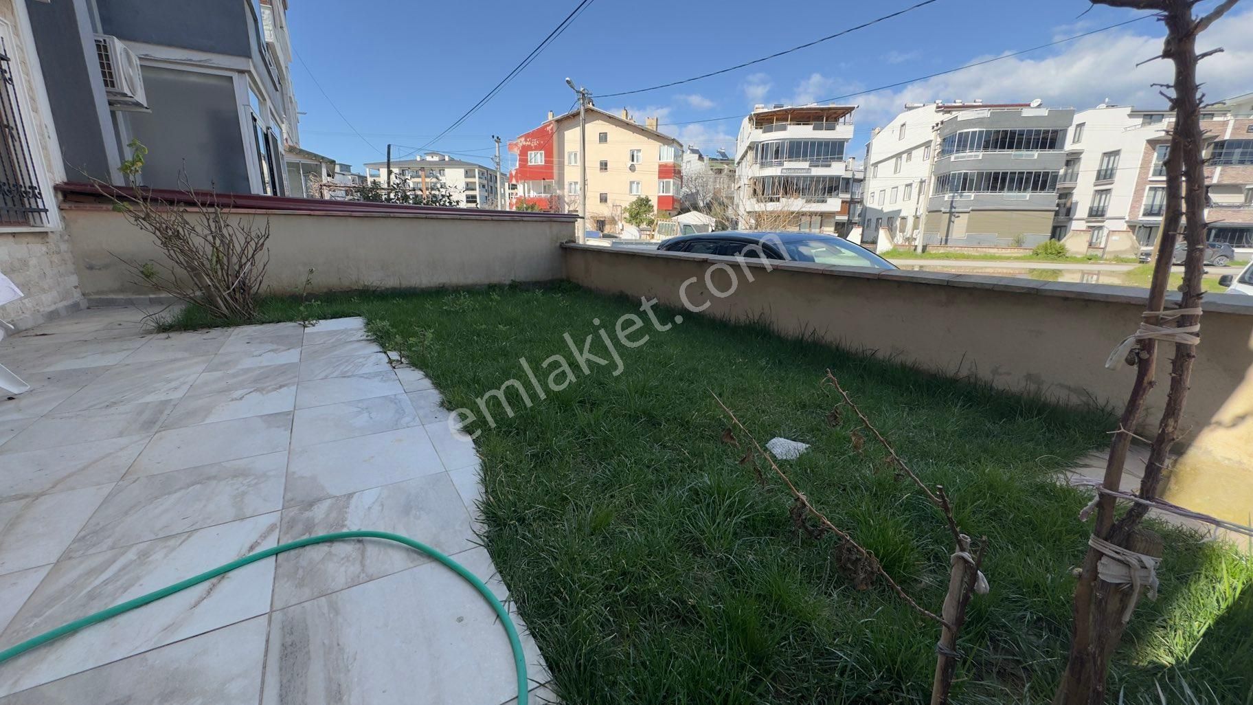 Burhaniye Bahçelievler Mahallesi’nde Satılık 2+1 Yüksek Giriş Daire - Görsel 31