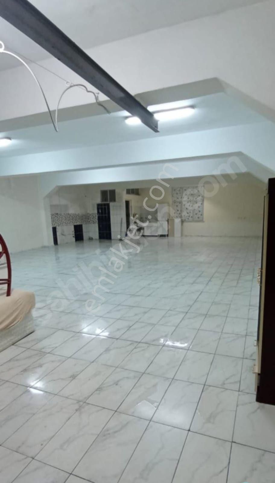 Sahibinden Veysel Karani De Kiralık İşyeri