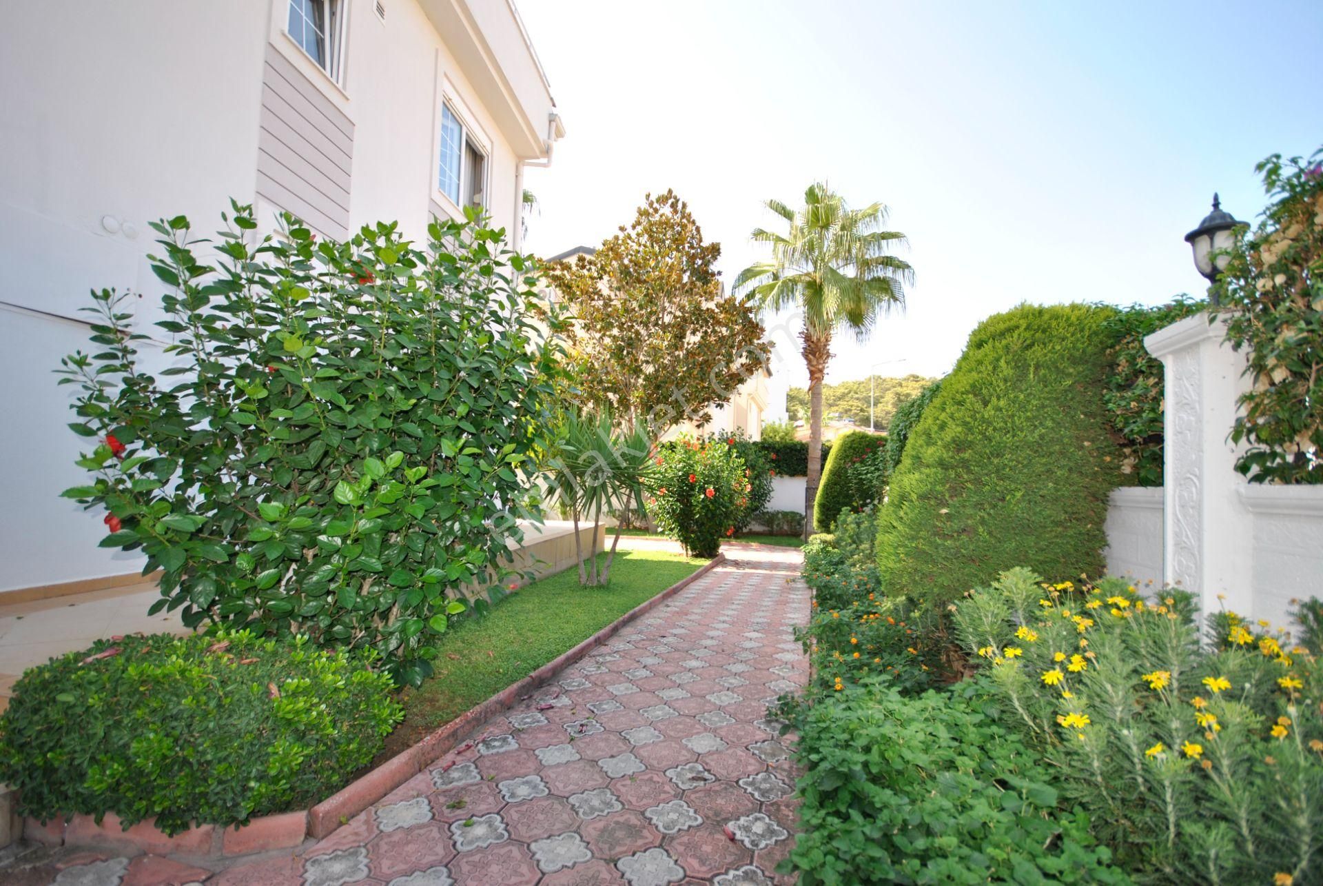 Kemer Merkezde Satılık 4+1 Daire. Услуги На Русском! - Görsel 4