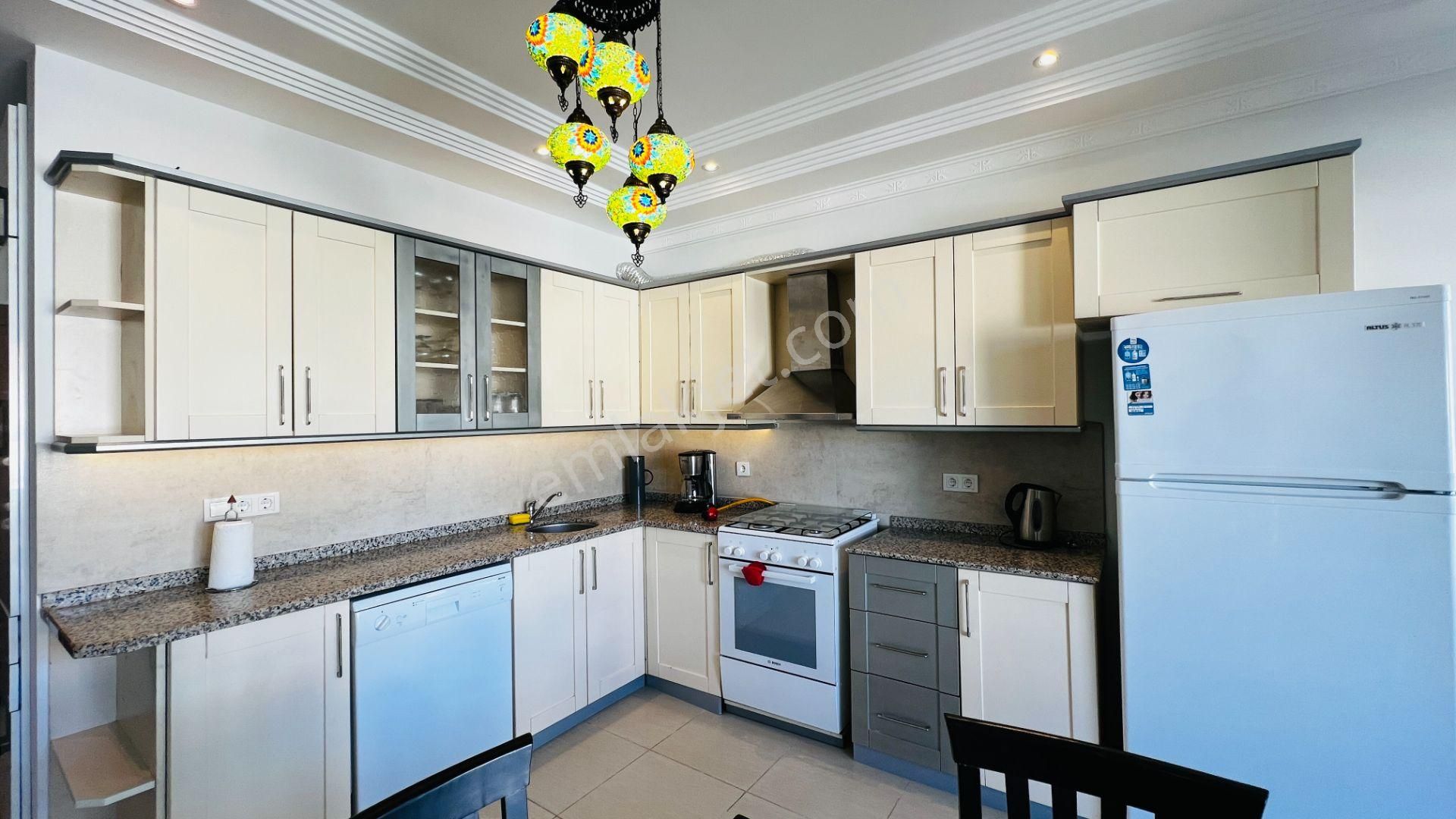 Kemer Merkezde Satılık 4+1 Daire. Услуги На Русском! - Görsel 18