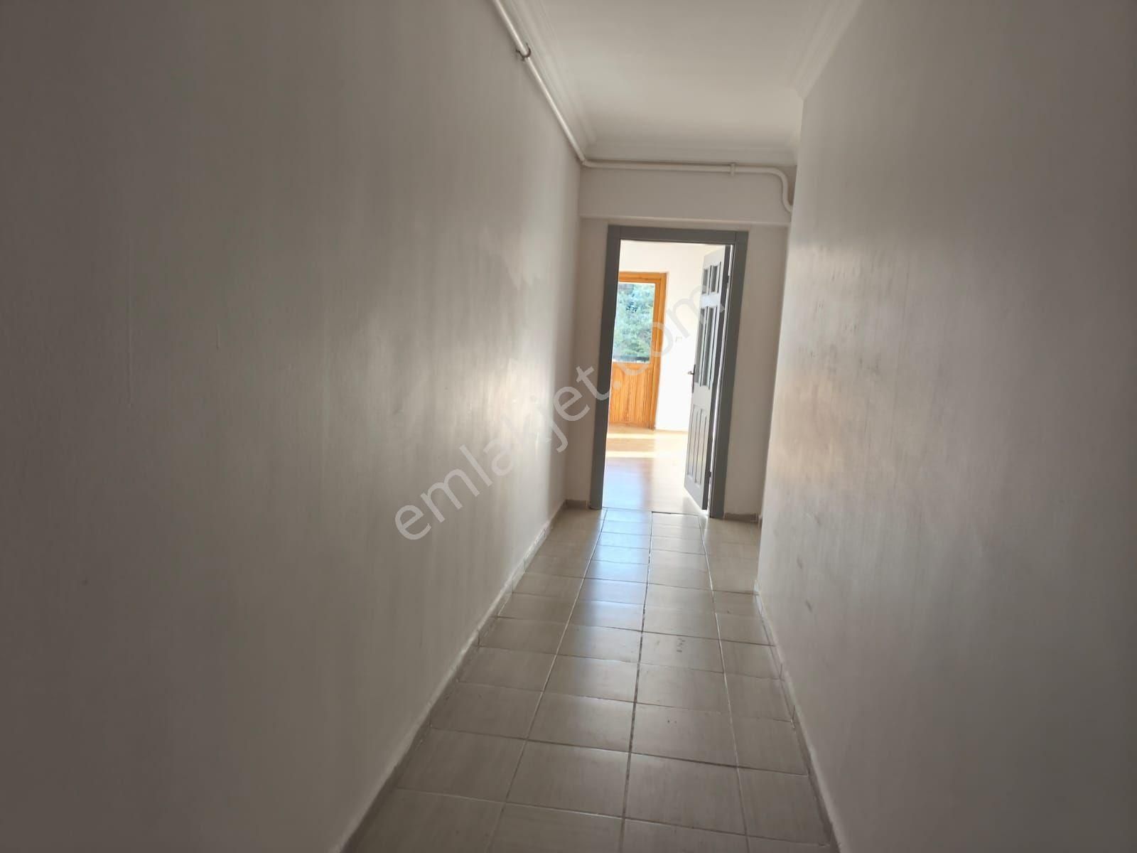 Etlik Barışyolu 3+1 Katta Kiralık Bağımsız Daire - Görsel 15