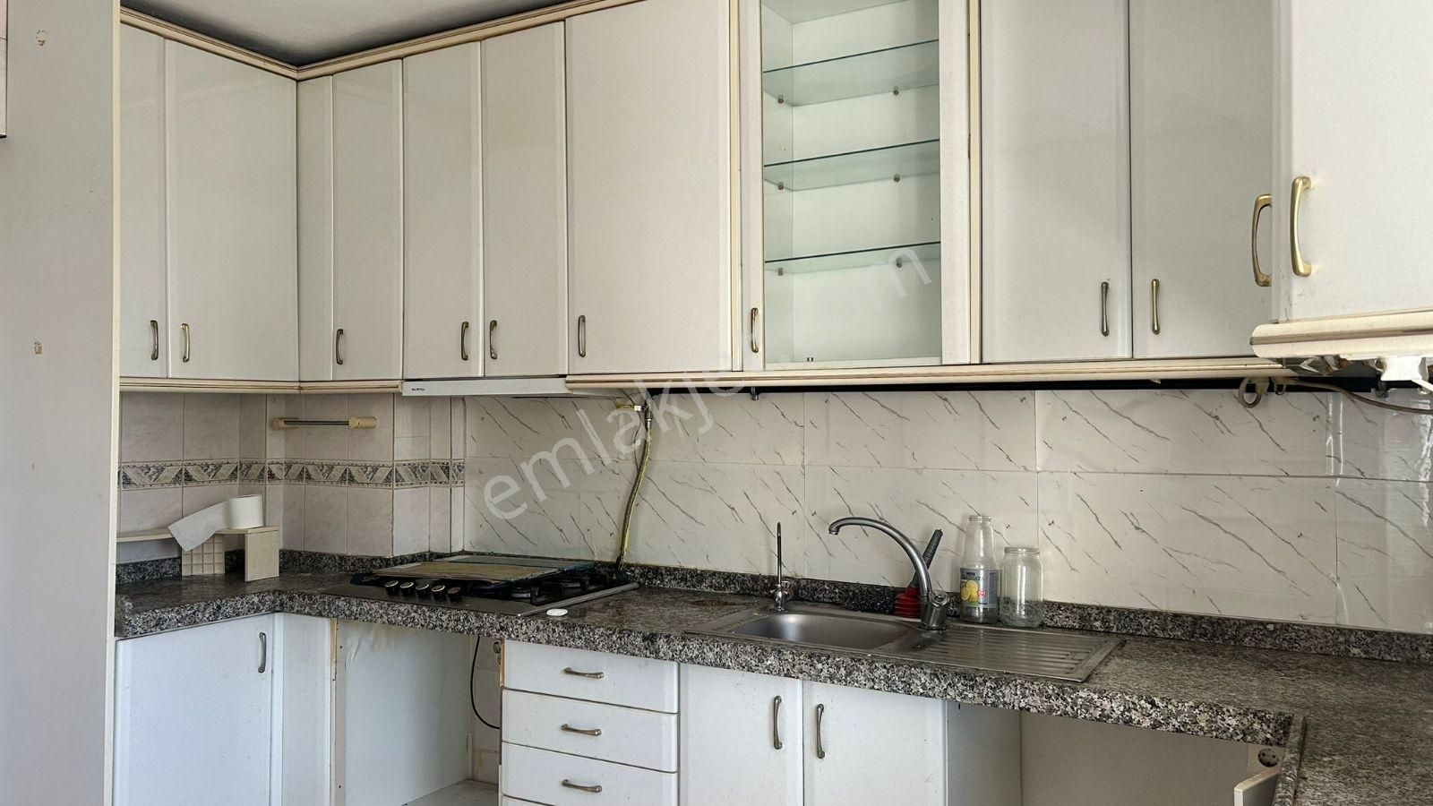 Acıbadem'e Ve Fsm Metrosuna Çok Yakın 3+1 Daire - Görsel 16