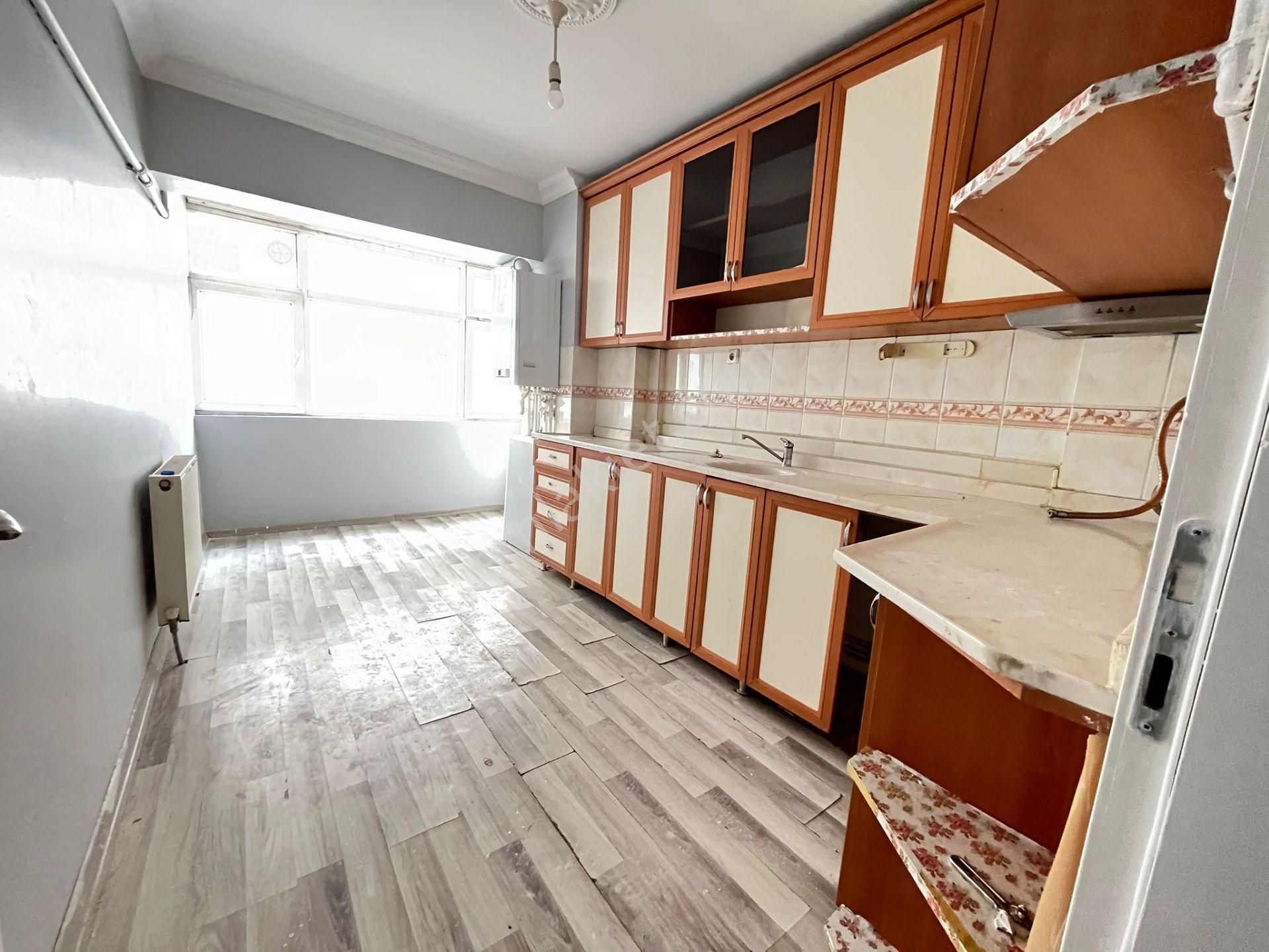 Mç Emlak'tan Atatürk Mahallesin'de 3+1 Satılık Daire - Görsel 2