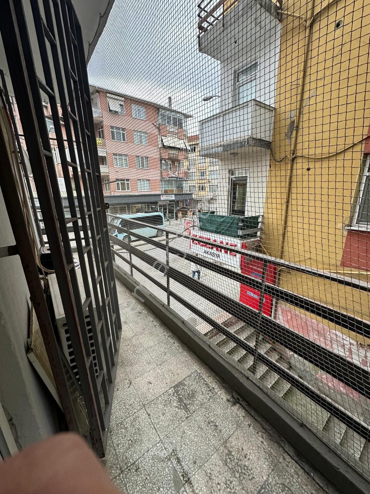 Yüksek Tabela Değerine Sahip Minibüs Yolunda Geniş 2+1 Daire - Görsel 9