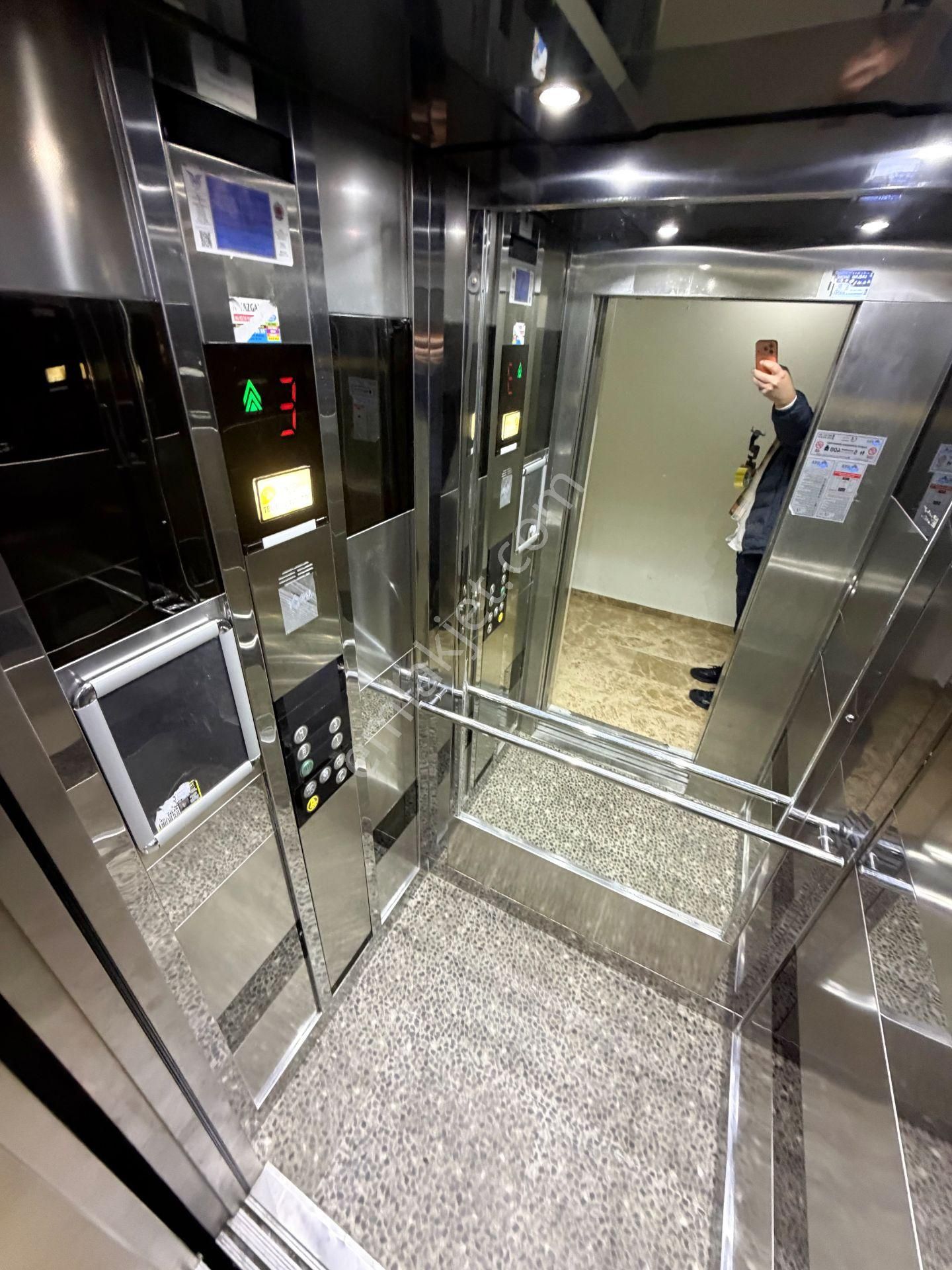 Gülpark Yaşam Evlerinde 3+1 Ara Kat Giyinme Odalı Daire - Görsel 26