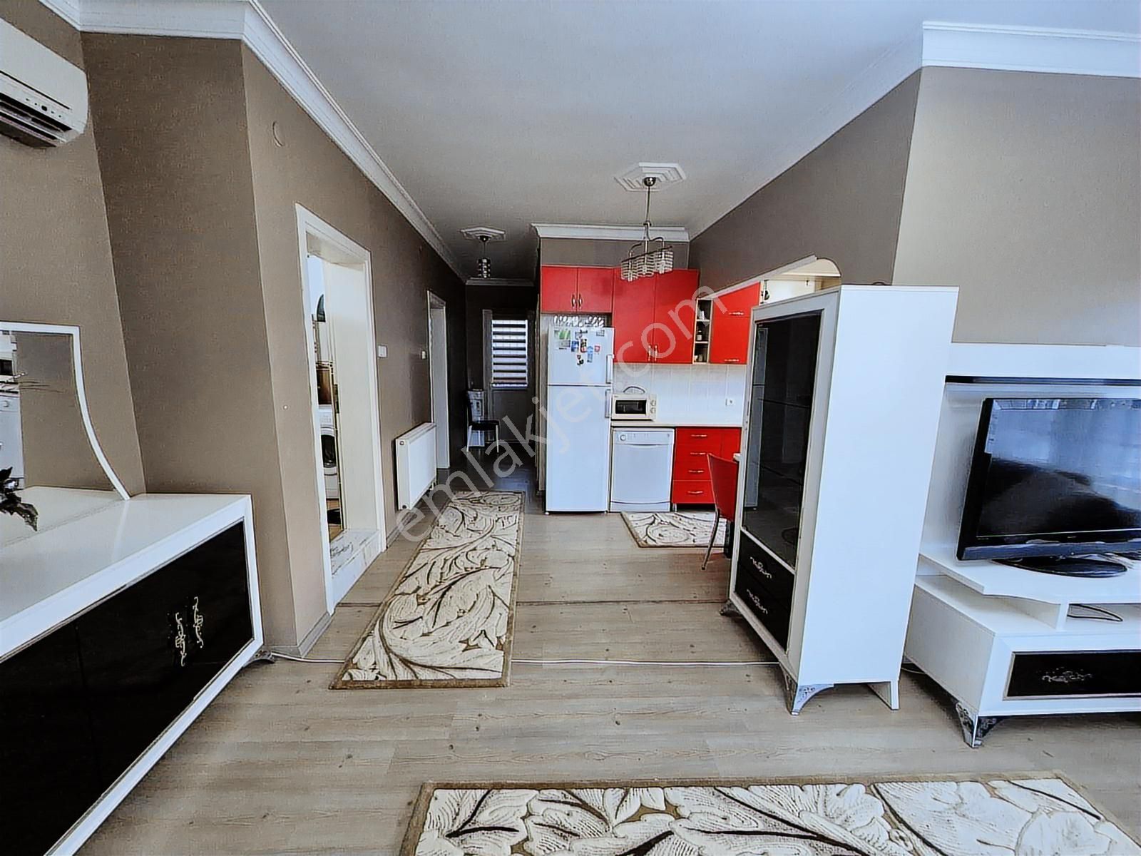 Fahrettin Altay'da Geniş Ferah Eşyalı Kiralık 3+1 Daire - Görsel 4