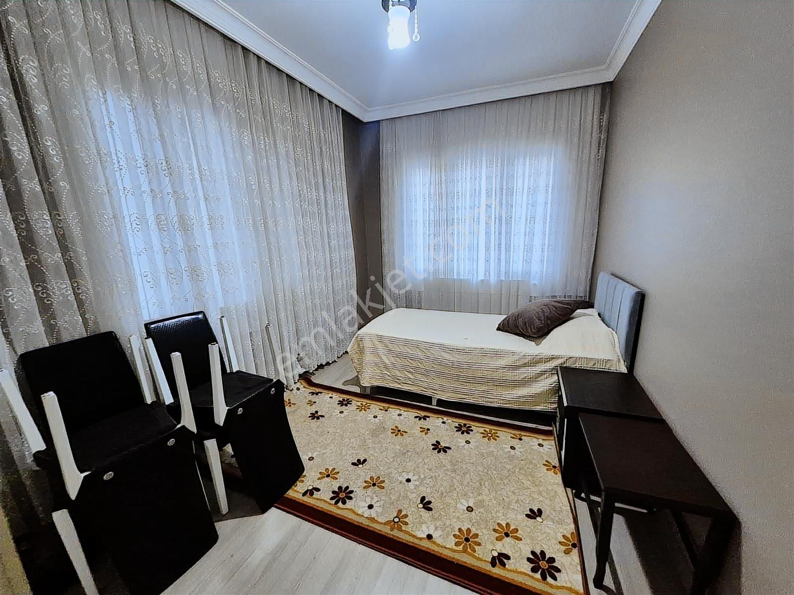 Fahrettin Altay'da Geniş Ferah Eşyalı Kiralık 3+1 Daire - Görsel 27