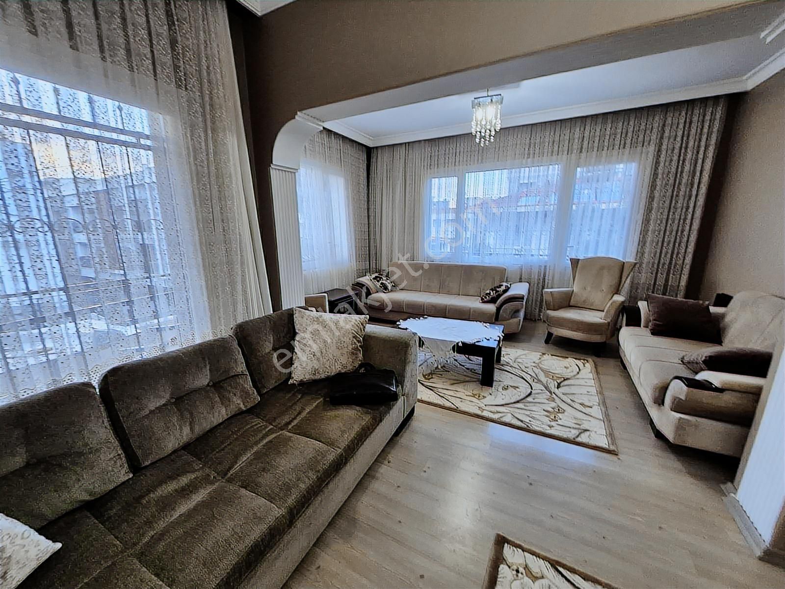 Fahrettin Altay'da Geniş Ferah Eşyalı Kiralık 3+1 Daire - Görsel 32