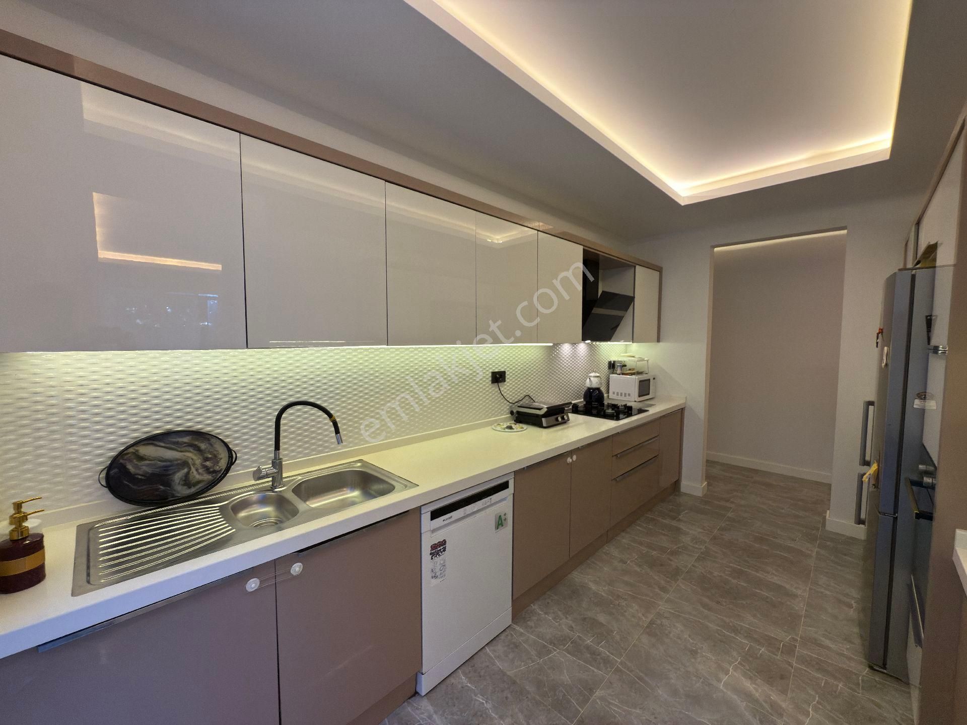 Ege Mah.loft Residence'ta 3+1 Özel Bahçe Kullanımlı Lüks Daire - Görsel 16