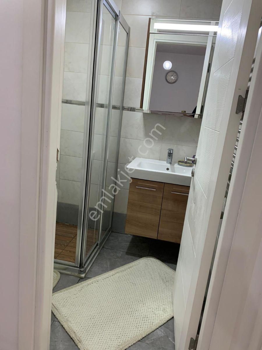 Torbalı Esen-11 Sitesinde Tam Havuz Cepheli, Lüks Eşyalı 1+1 - Görsel 31