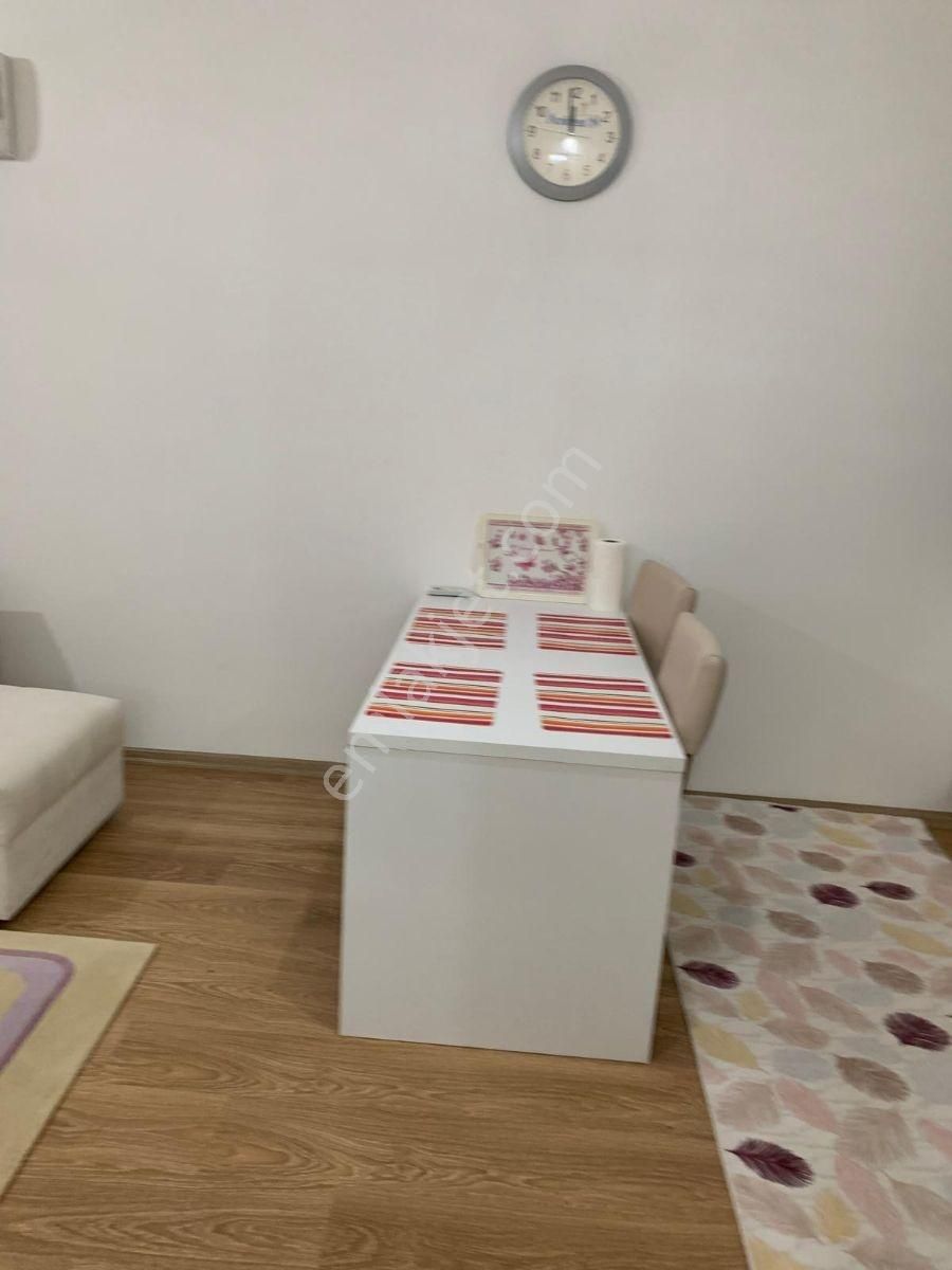 Torbalı Esen-11 Sitesinde Tam Havuz Cepheli, Lüks Eşyalı 1+1 - Görsel 10