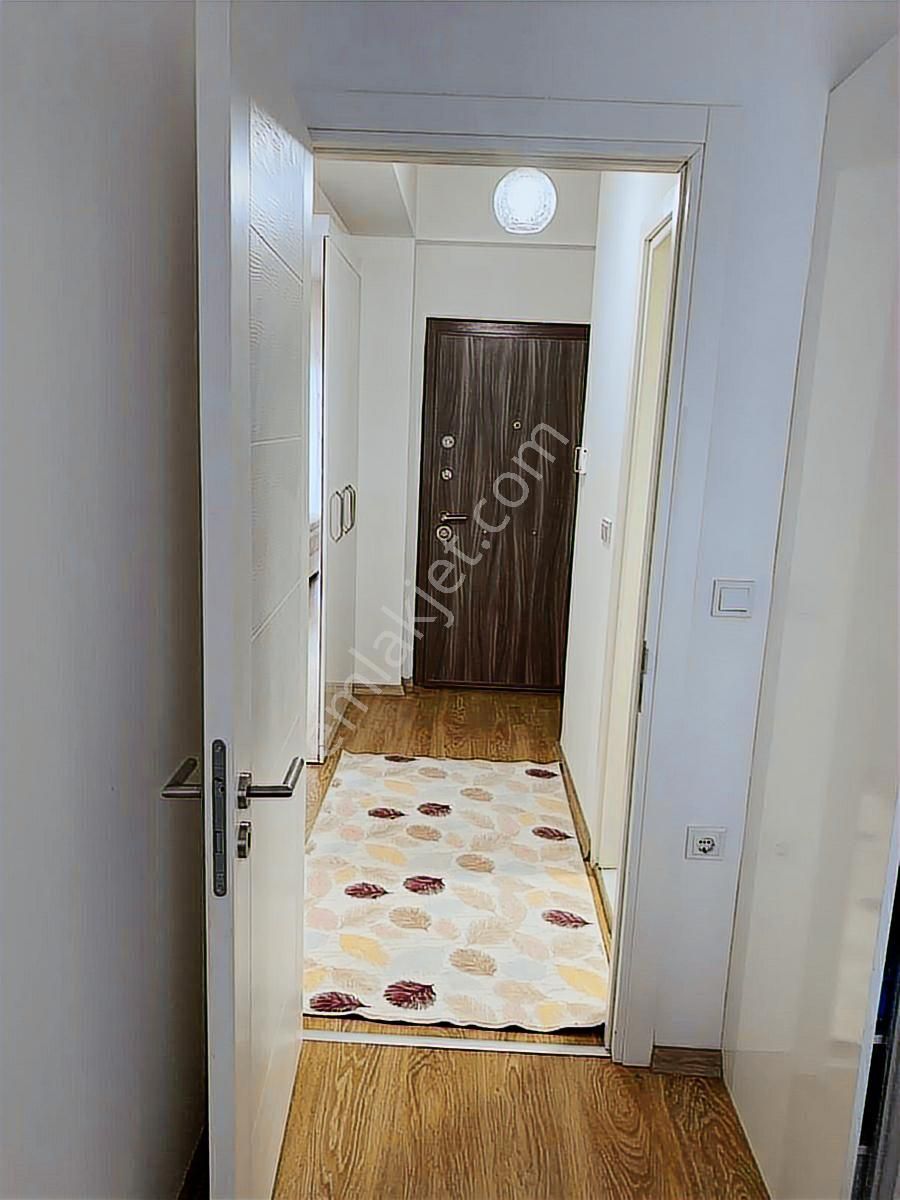 Torbalı Esen-11 Sitesinde Tam Havuz Cepheli, Lüks Eşyalı 1+1 - Görsel 30