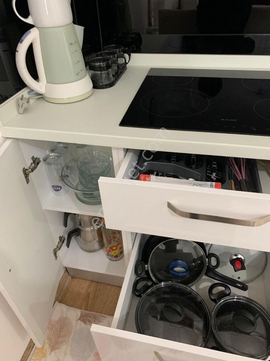 Torbalı Esen-11 Sitesinde Tam Havuz Cepheli, Lüks Eşyalı 1+1 - Görsel 7