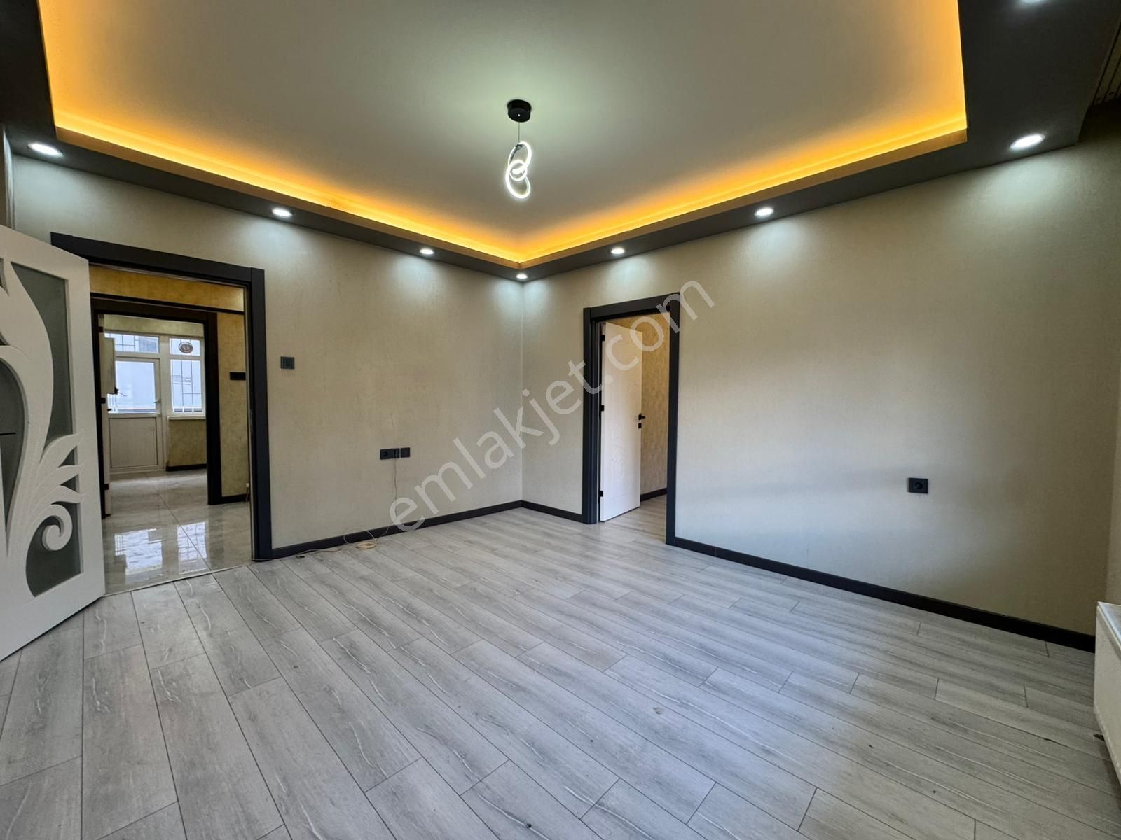 Danışment Göbek Yakını Ara Katta Ultra Lüx Kiralık Daire - Görsel 5