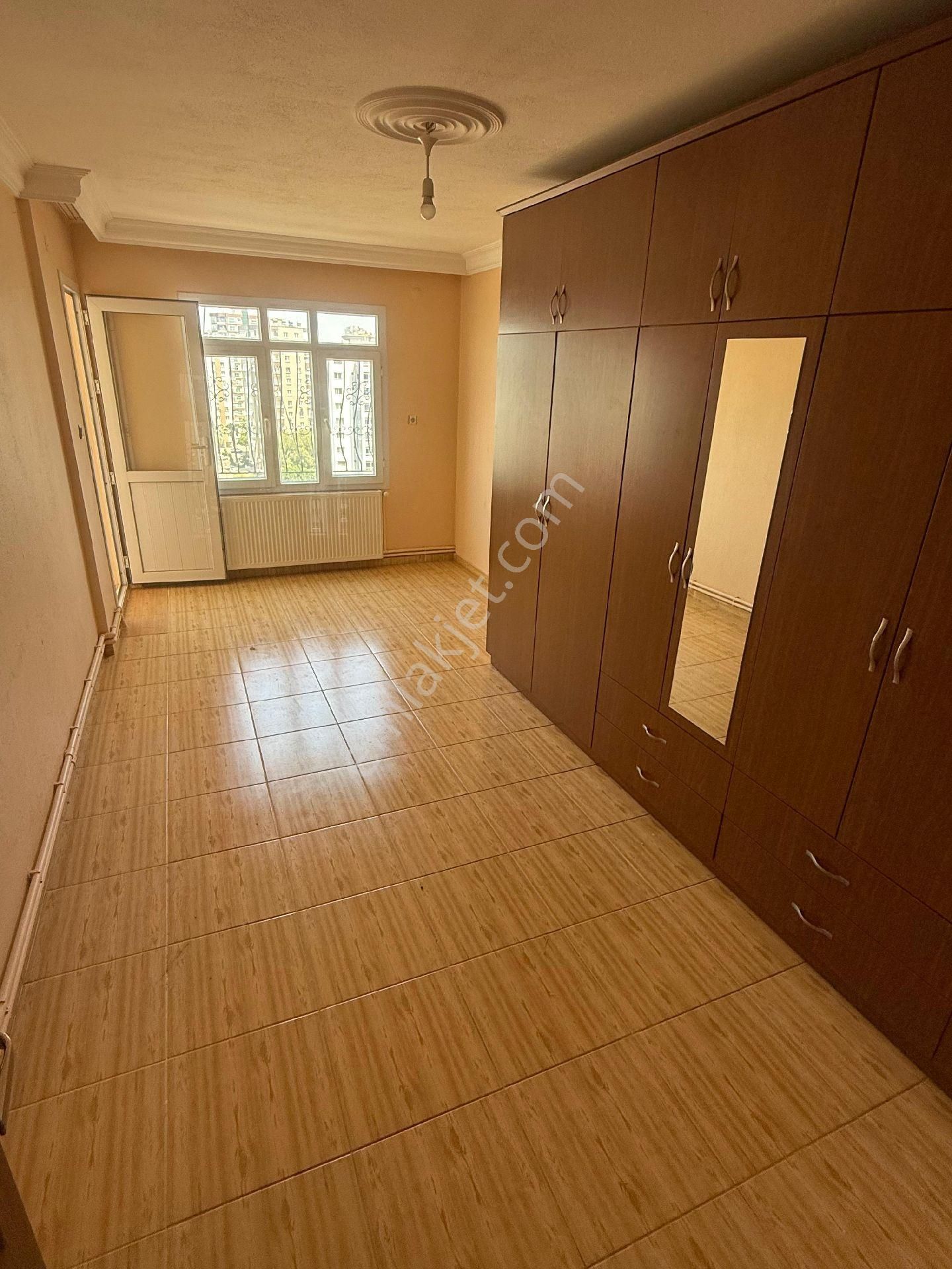 Mavi Bulvarda Yeni Çetinkaya Civarı Doğalgazlı 3+1 Kiralık Daire - Görsel 4