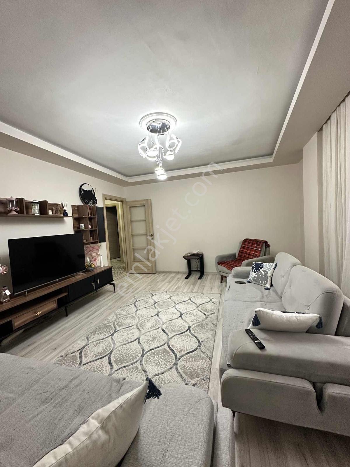 Atabey'den 4+2 188 M2 Toprak Üstü Ters Dubleks Mevlana Mahallesi - Görsel 11