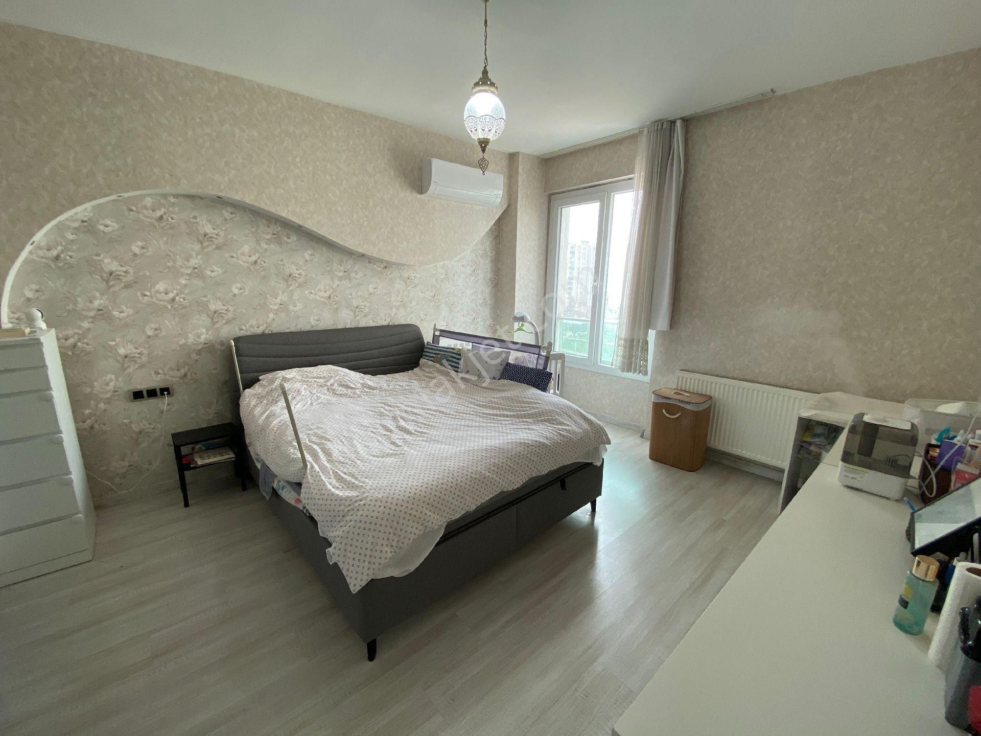Tema Park Karşısı Ultra Lüks Havuzlu Satılık Daire - Görsel 10