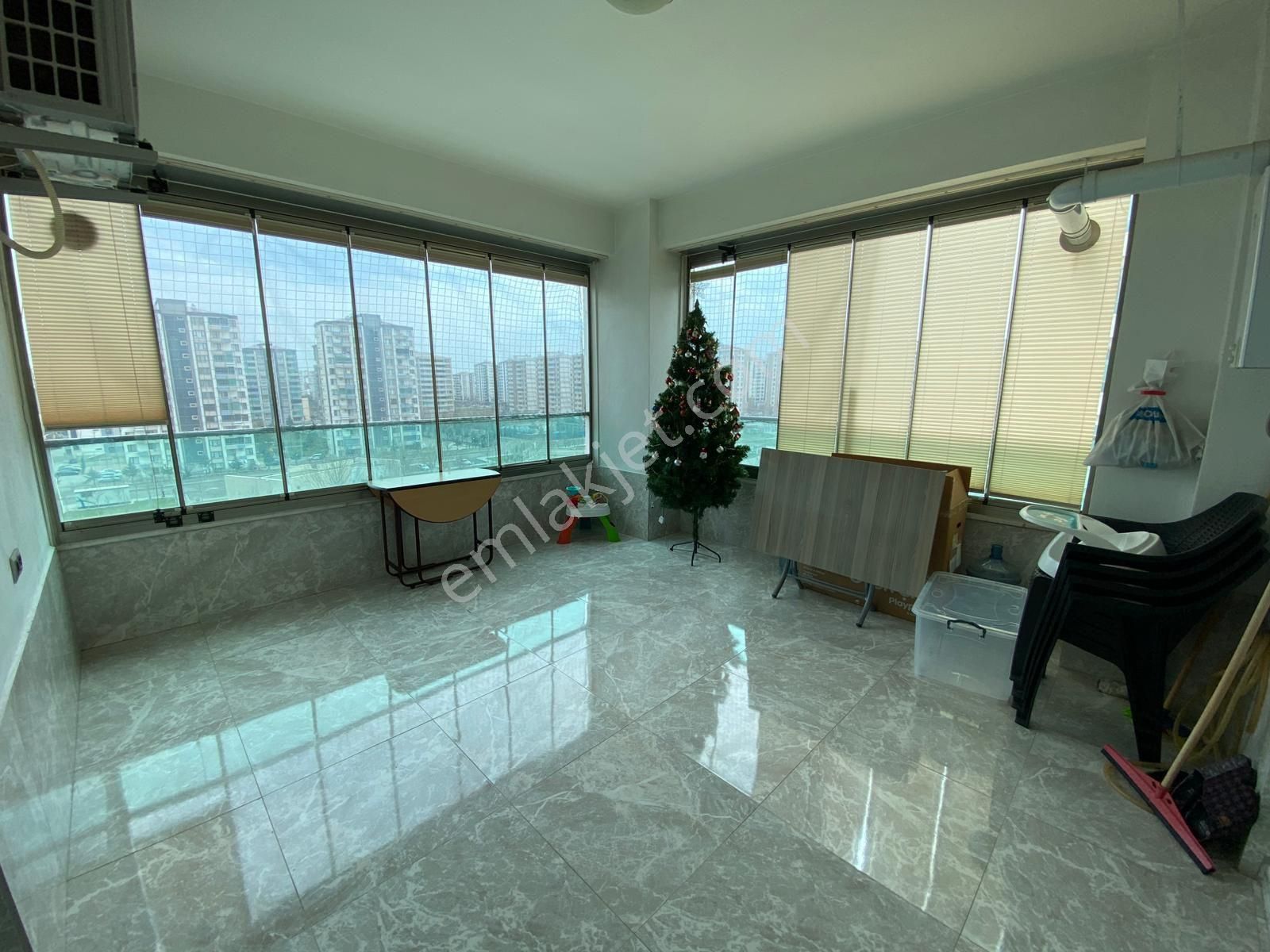 Tema Park Karşısı Ultra Lüks Havuzlu Satılık Daire - Görsel 34