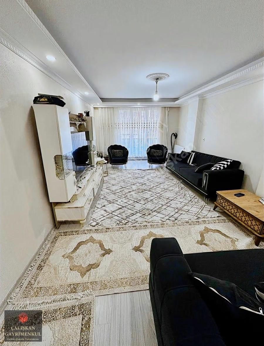 Taşolukta 110 Metre 2+1 Ara Kat 2 Yılık Kat Mülkiyetli