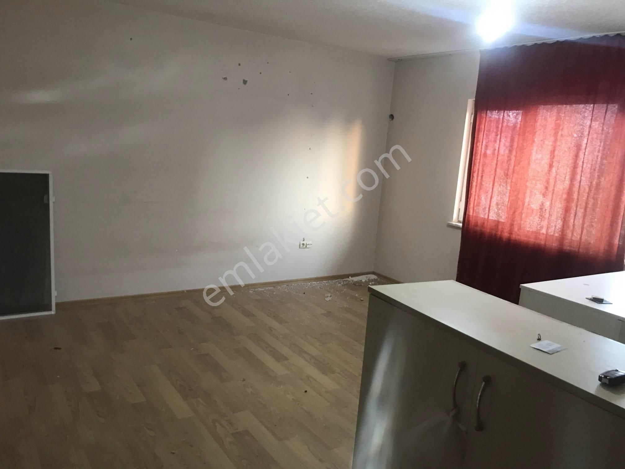 Adana Sarıçamda Akkuyu Tokide 1+1 Yarı Eşyalı Kiralık Fırsat Daire (baza Oçak Dolap) ) - Görsel 8