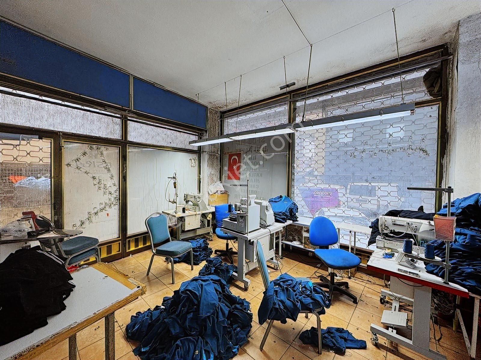 Tekstil Bölgesinde Köşe Konum 245 M² Yatırımlık Satılık İş Yeri - Görsel 9