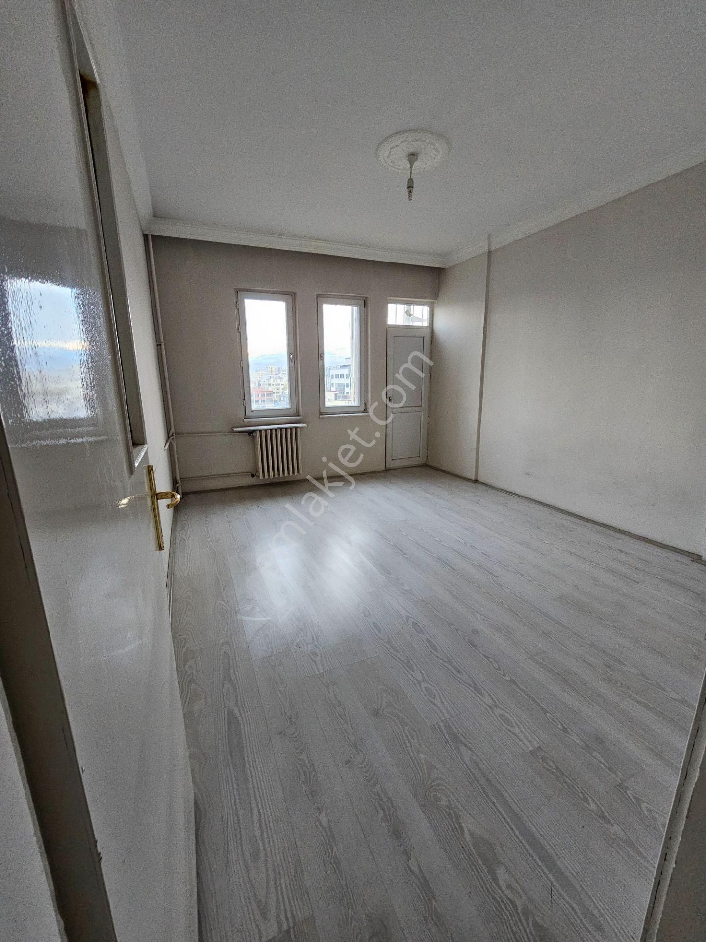 Wabi Gayrimenkul'den Şehir Merkezinde Mükemmel Konumlu 4+1 Daire - Görsel 9