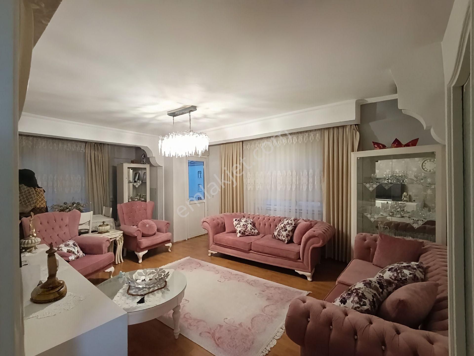 Erdem Sitesi 5+2 Dubleks Otoparklı Asansörlü