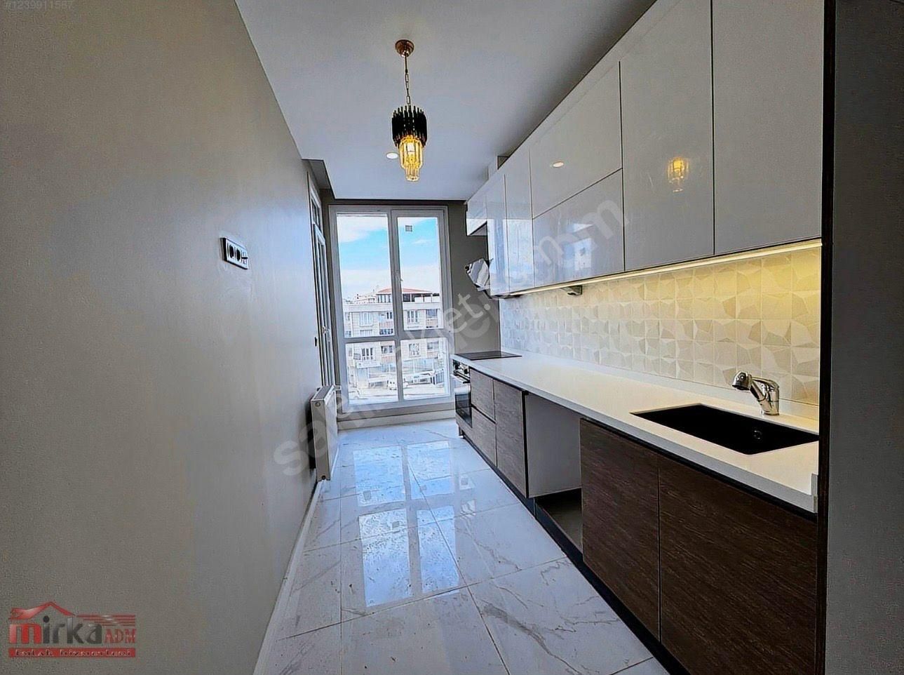Tor Beylikdüzü De Kiralık Arakat 2+1 Sıfır Ful Concept - Görsel 3