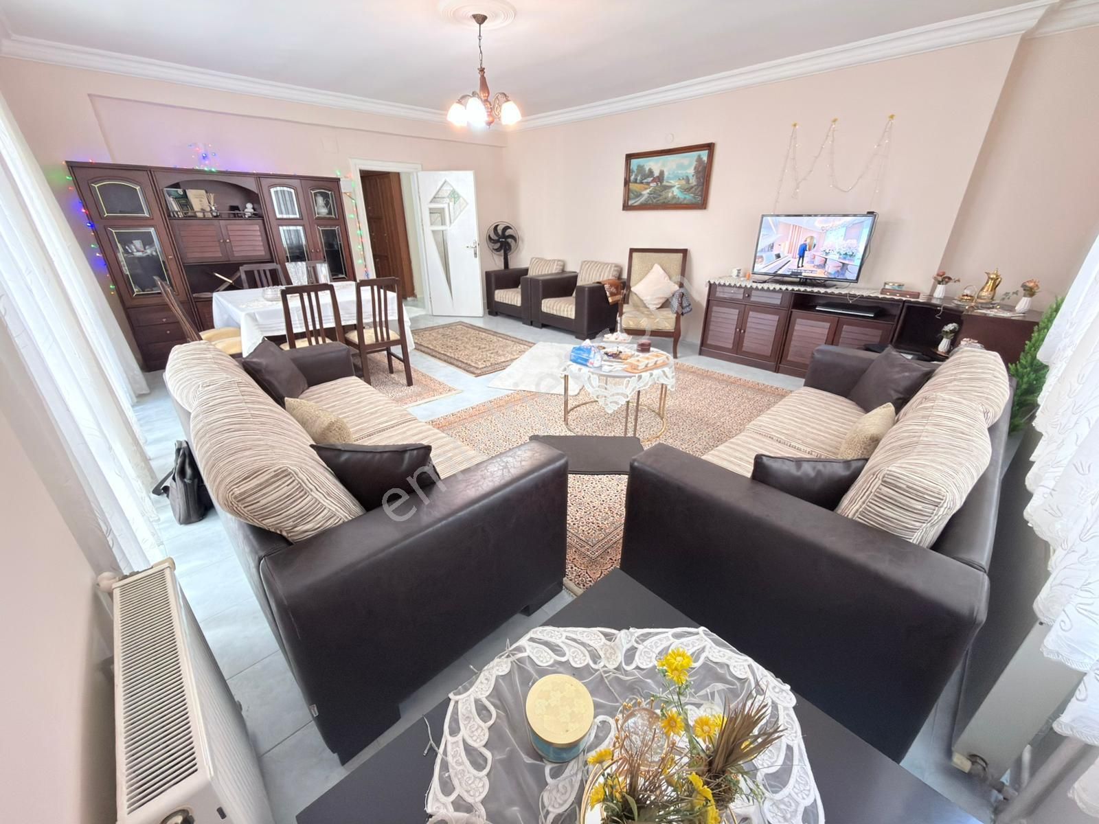 Arve'den Mezitli Menderes Mh Geniş Ve Ferah 3+1 Daire