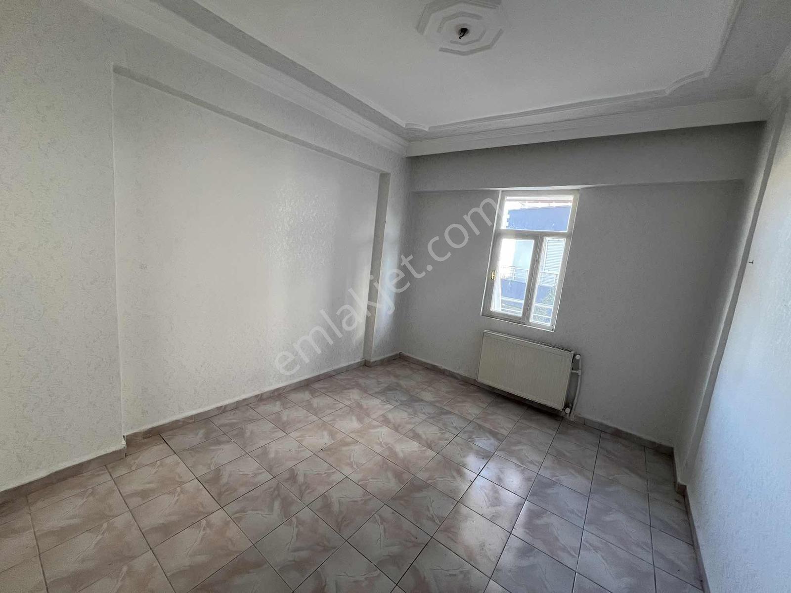 ****ilke Emlaktan****arakat Bakımlı 3+1 Daire - Görsel 2