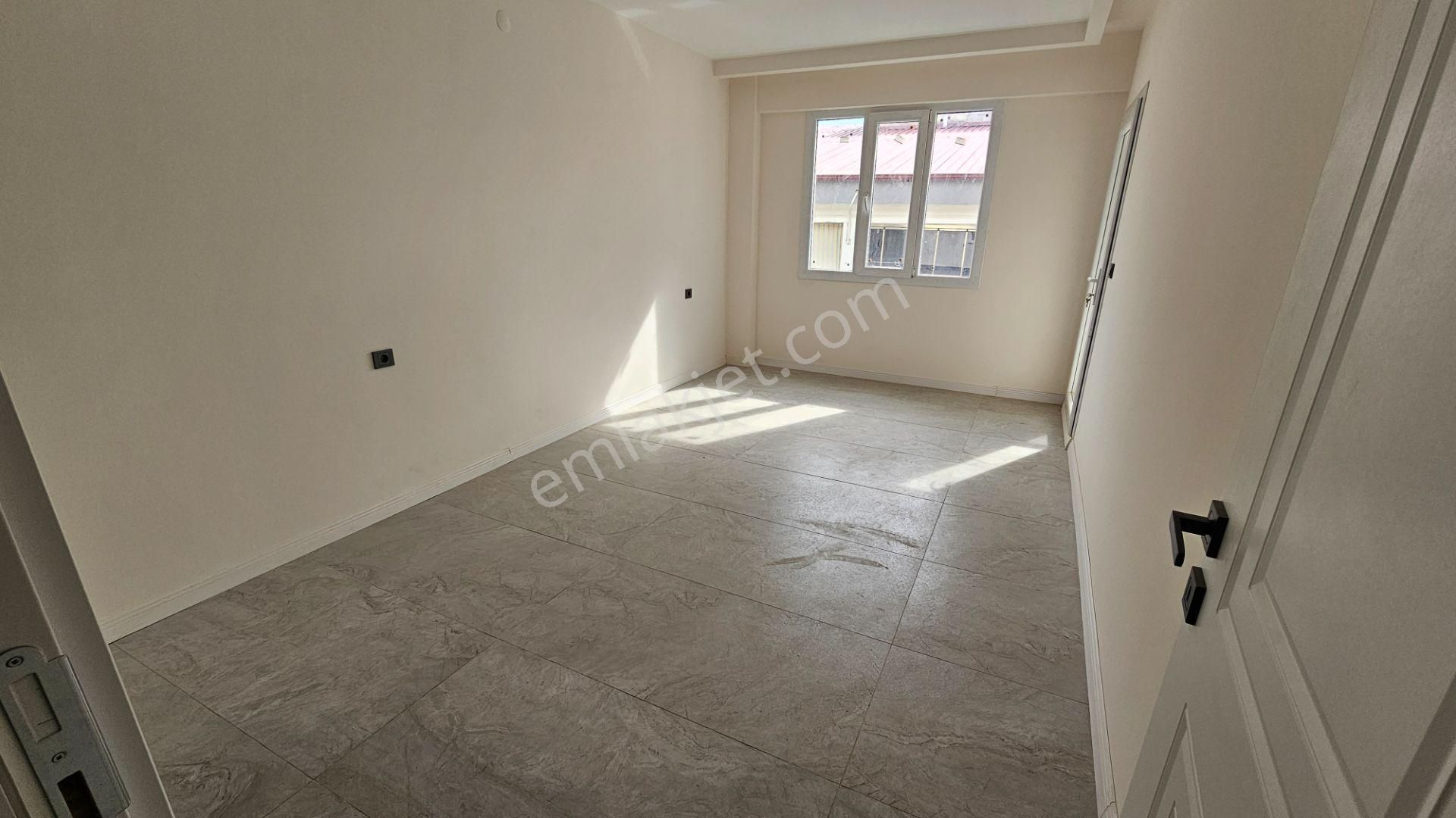 Göçmen Gayrimenkul'den Yeni Mah.sıfır Lüks Satılık Daire - Görsel 16