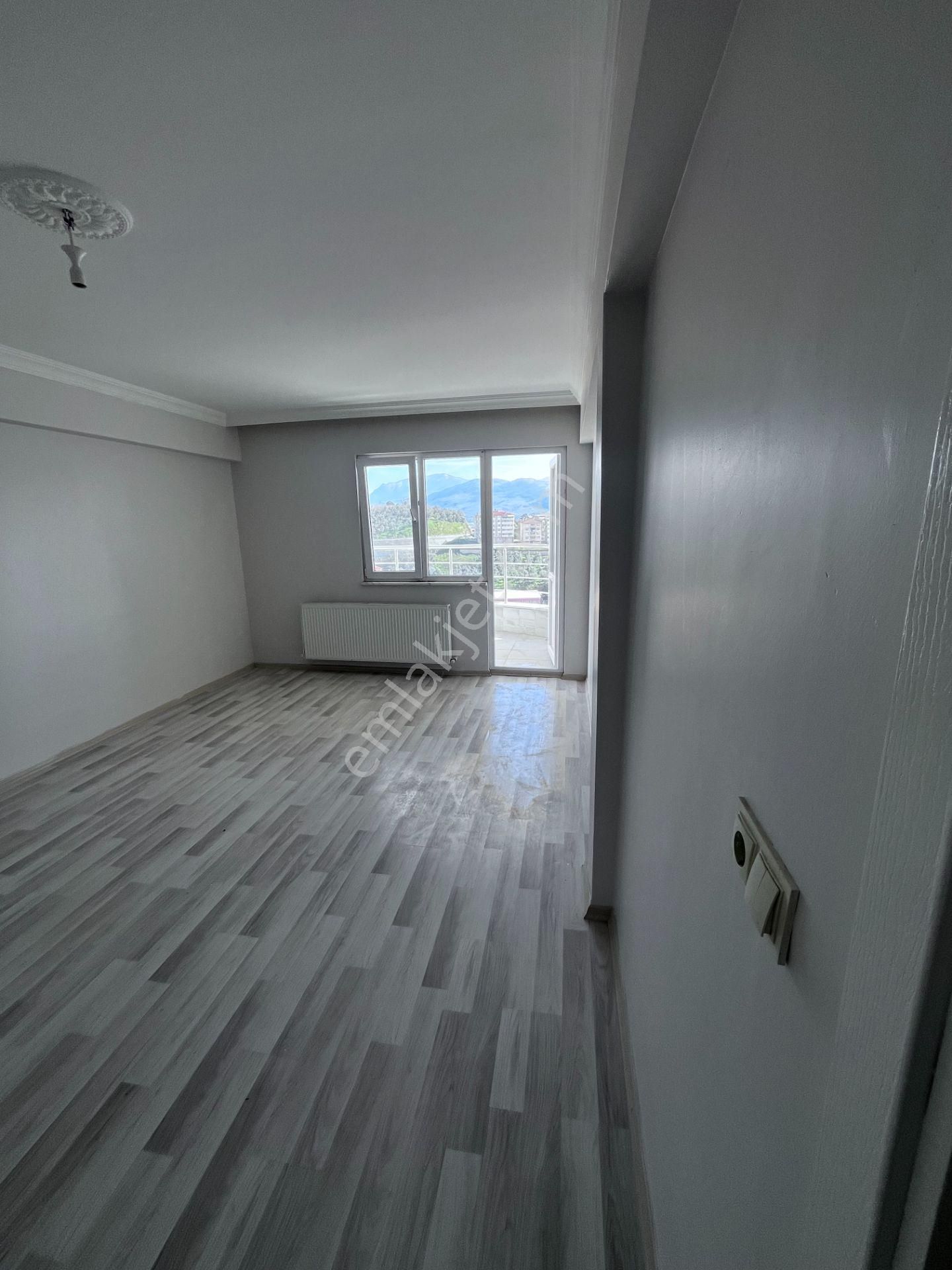 C21 Cius; Deniz Manzaralı Ara Kat 3+1 Asansörlü Kiralık Daire - Görsel 11