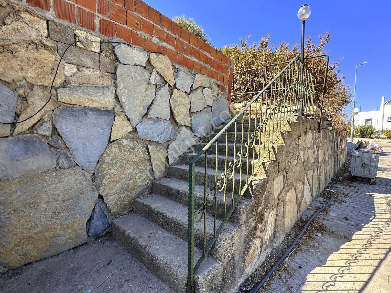 Plajlı Sitede Plan Proje Hazır Üç Kat İmarlı,kısmi Araç Takaslı - Görsel 3