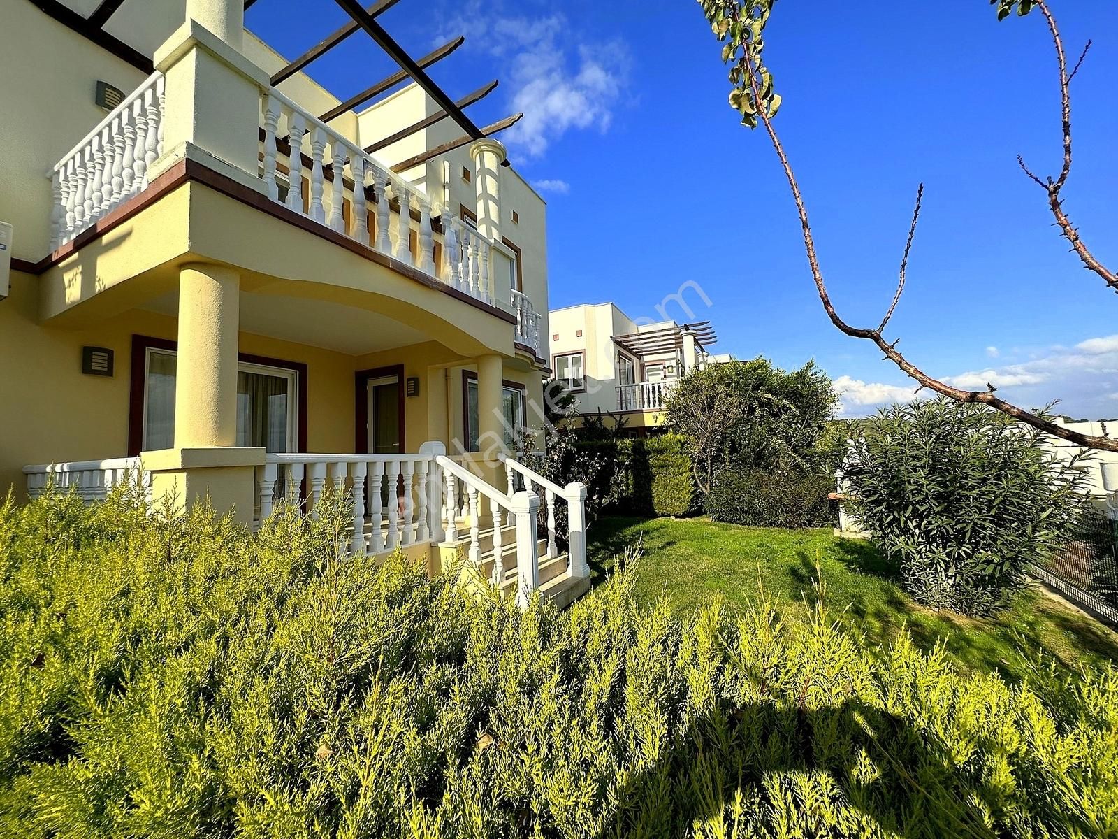 Adabükü Holiday Beach Gardens Eşyalı Hazır Büyük Tip Daire - Görsel 19