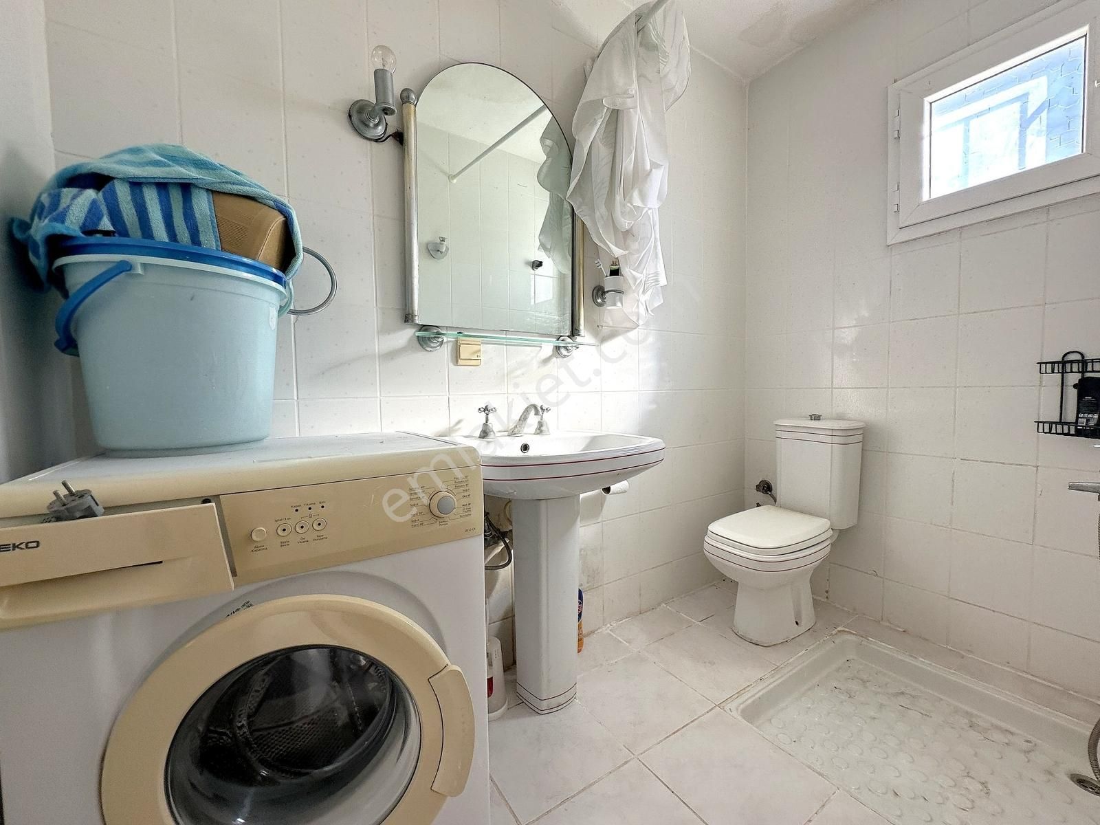 Adabükü Plajlı Site Ön Sıra Deniz Manzaralı 400m2 Bahçeli Villa - Görsel 26