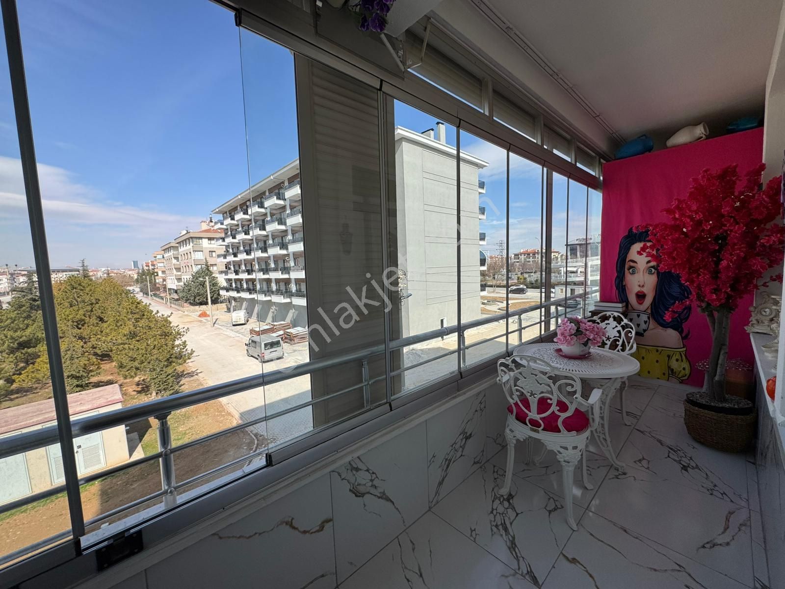 Yazır Mahallesinde İstanbul Yoluna Cephe 2+1 Satılık Fırsat Daire - Görsel 3